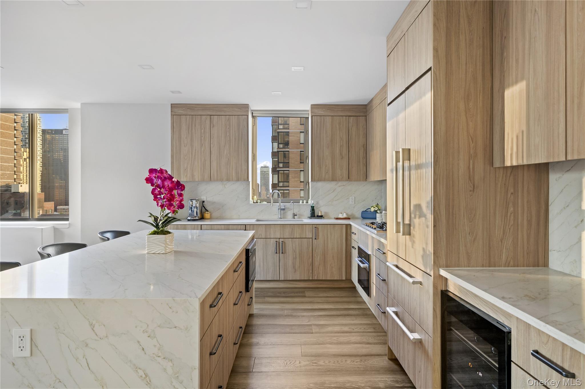 2 Columbus Avenue 29c Property Photo 6