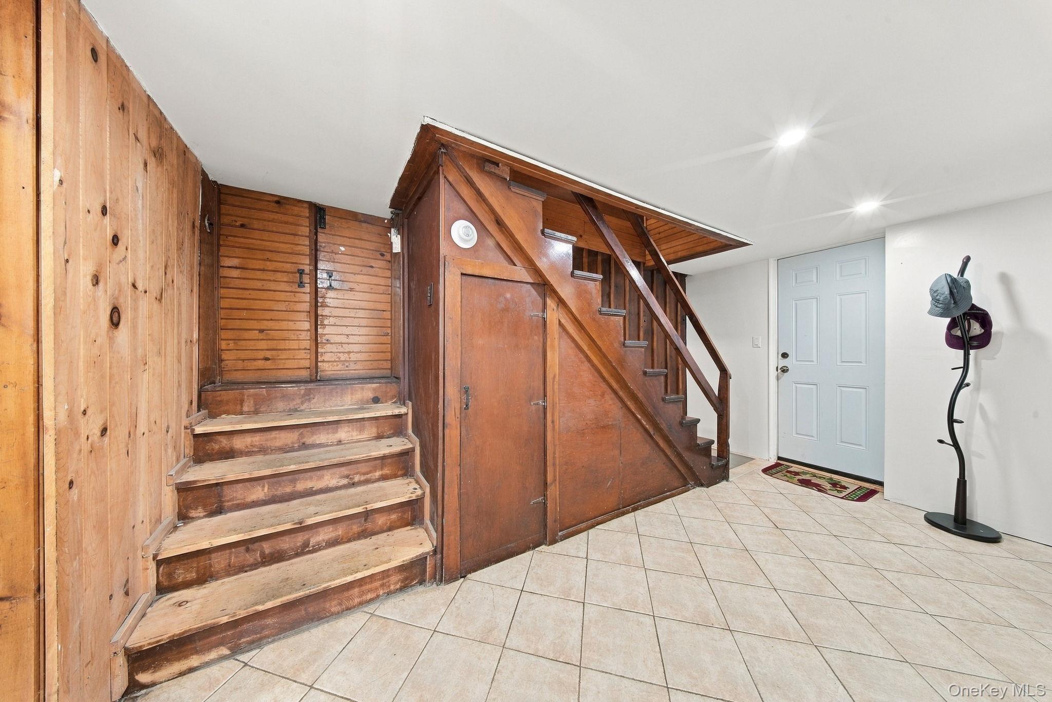 208 White Bridge Road Property Photo 14