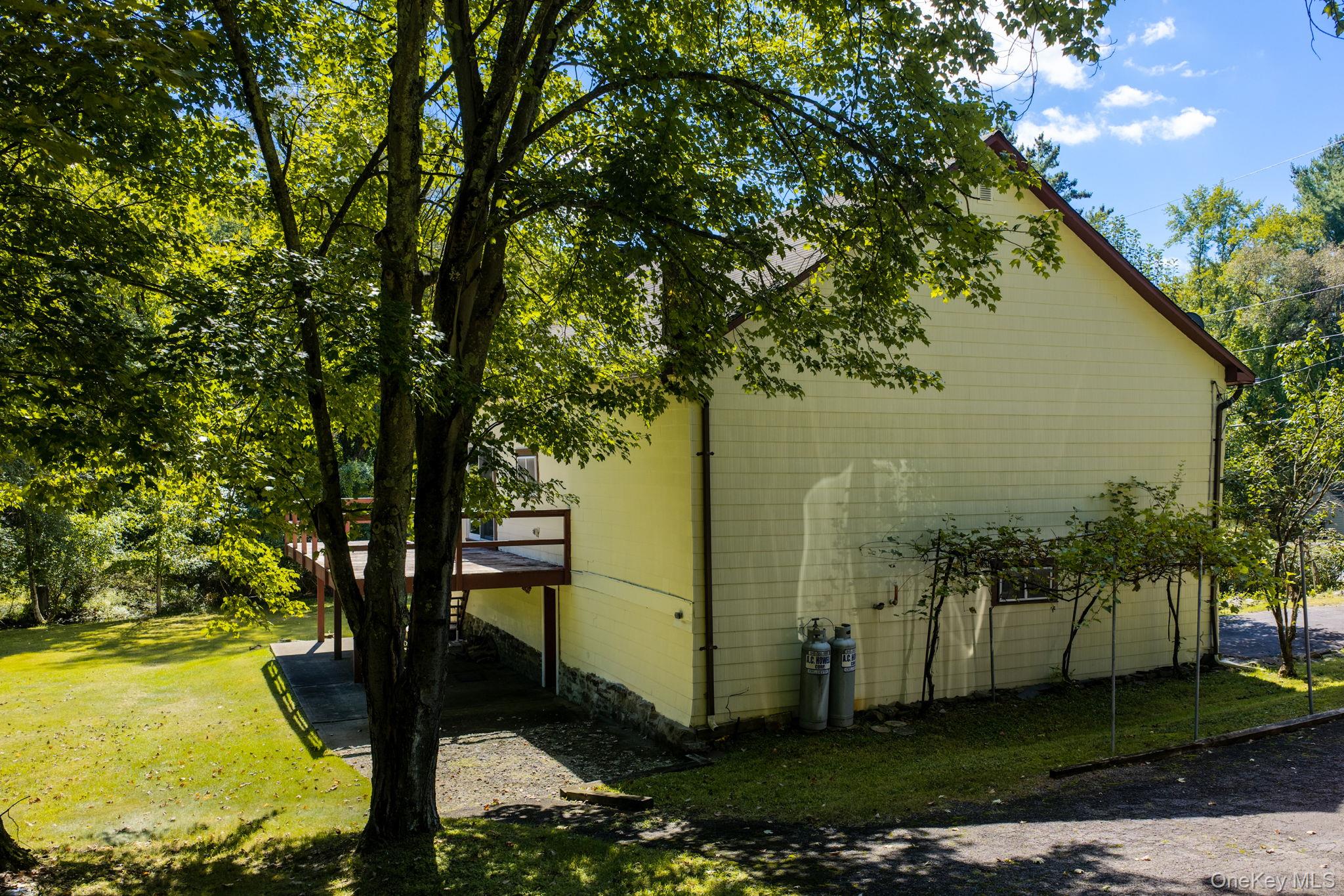 208 White Bridge Road Property Photo 30