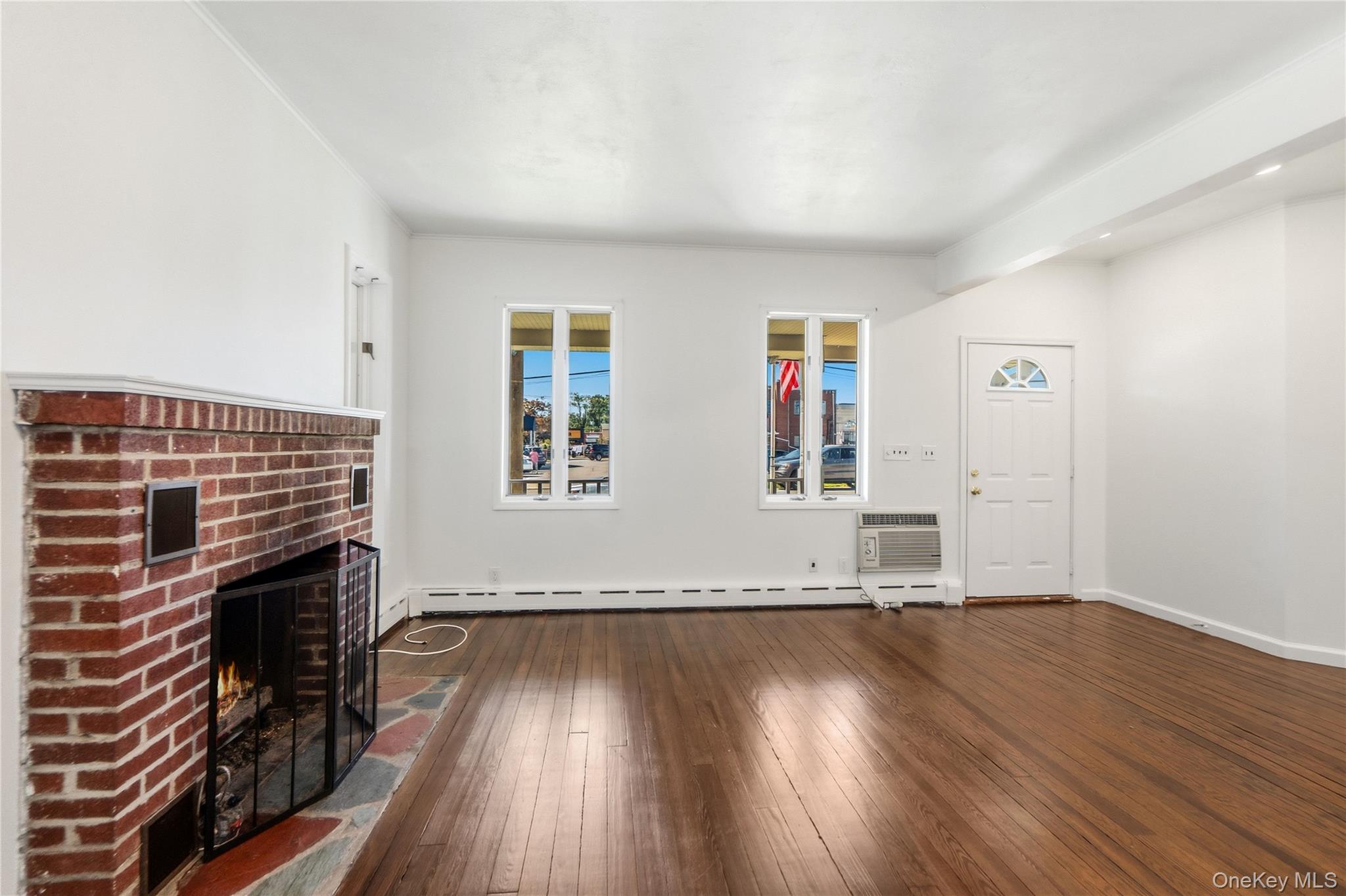 120 S High Street Property Photo 8