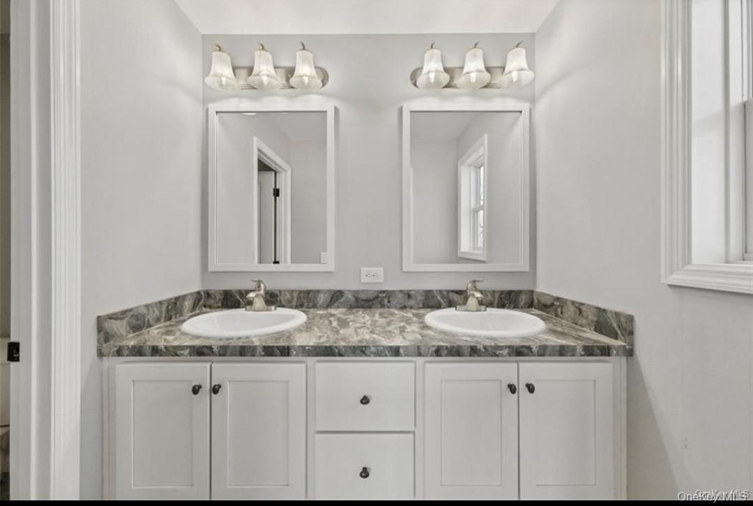 17 Chestnut Street Property Photo 11