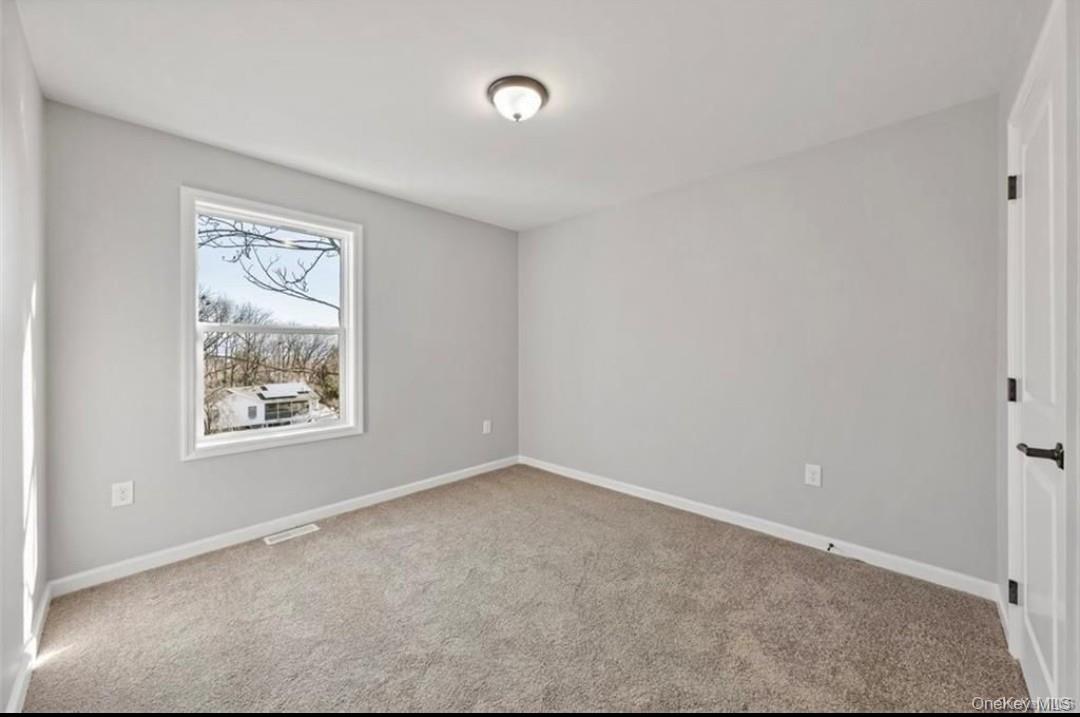 17 Chestnut Street Property Photo 15