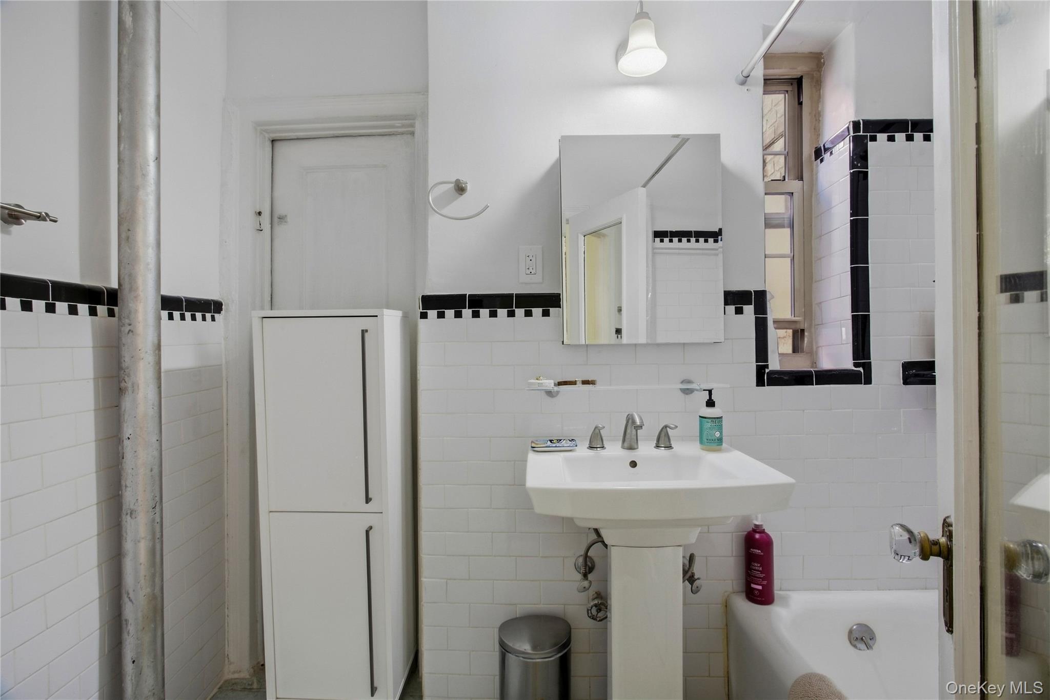 151 Centre 6f Property Photo 20