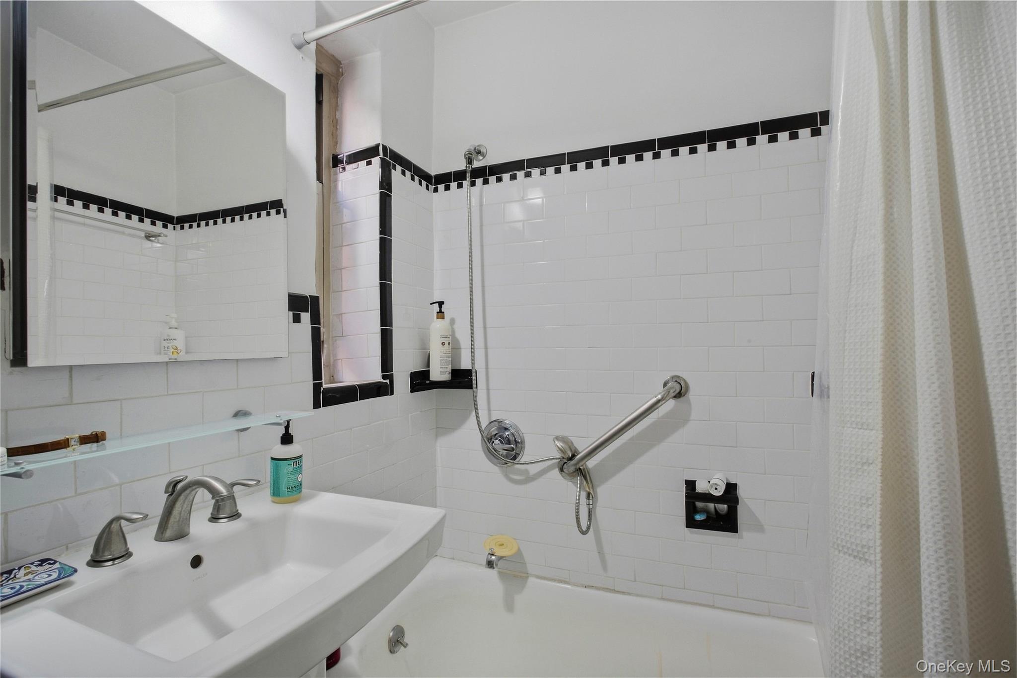 151 Centre 6f Property Photo 21