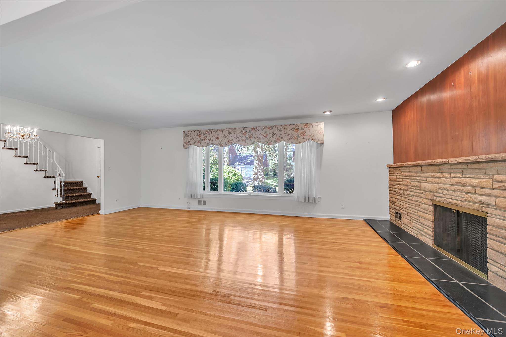 238 Clent Road Property Photo 3