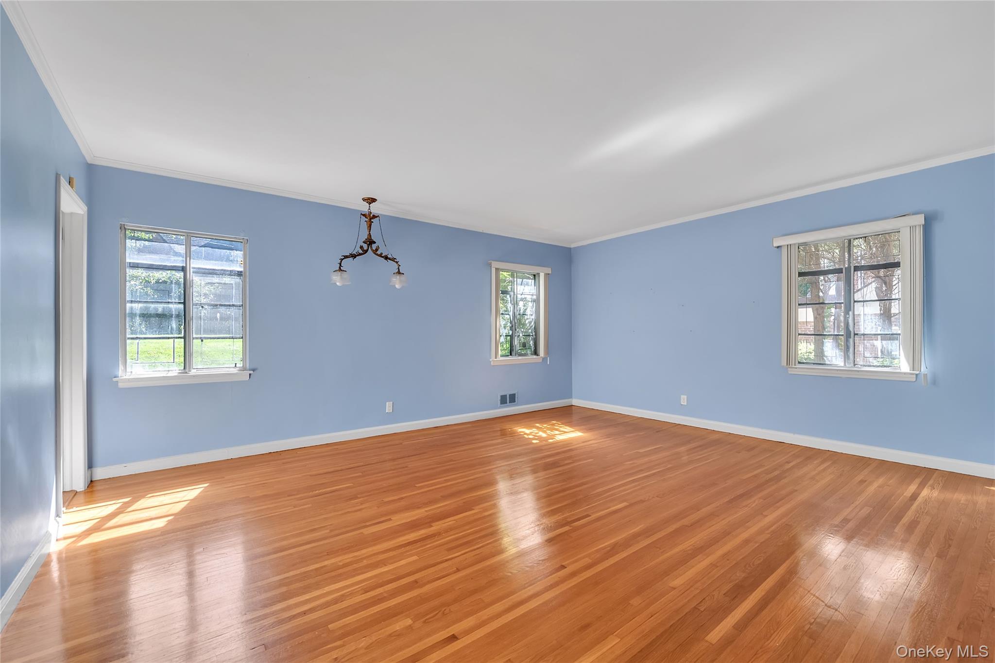 238 Clent Road Property Photo 9