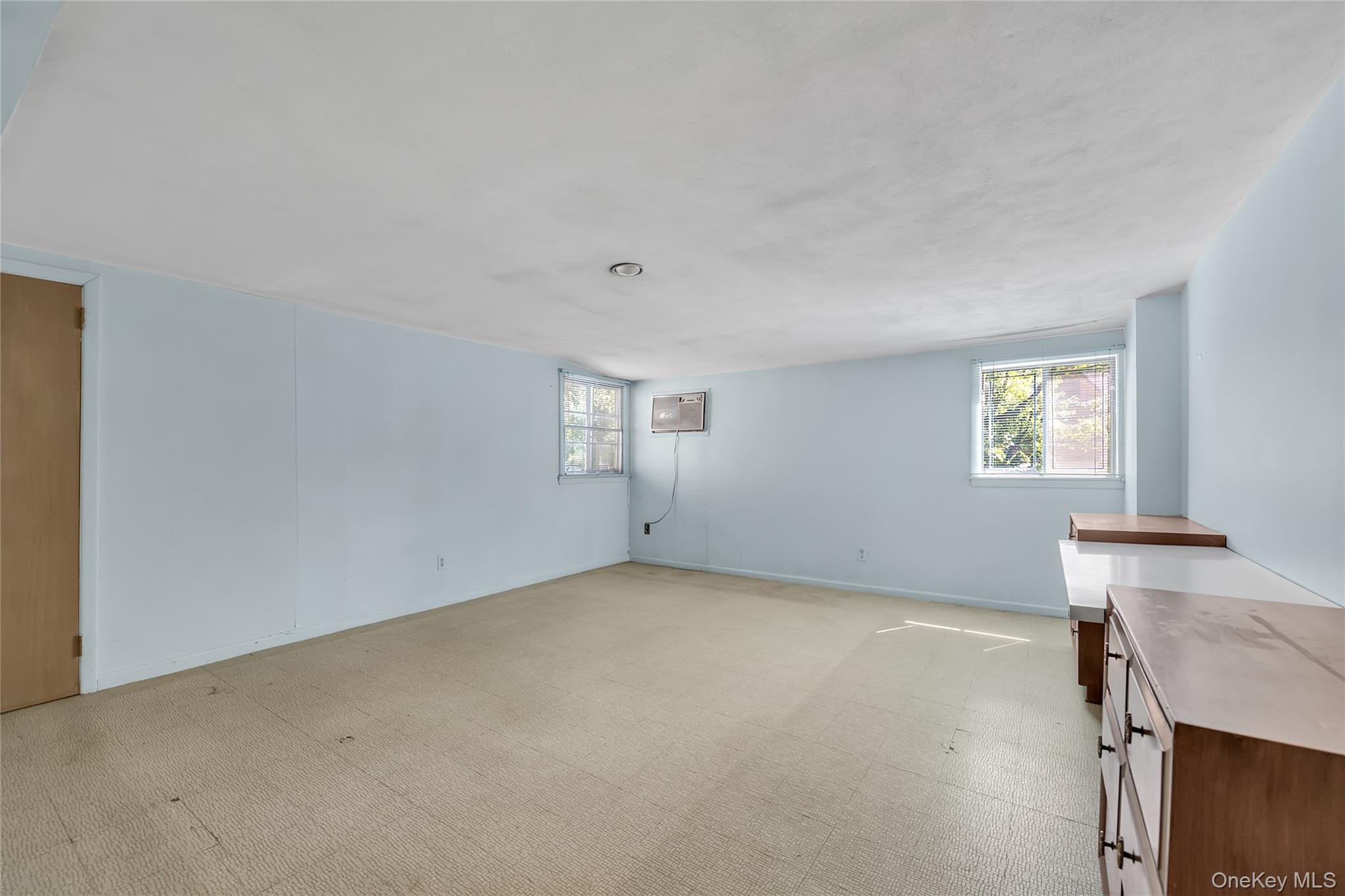 238 Clent Road Property Photo 13