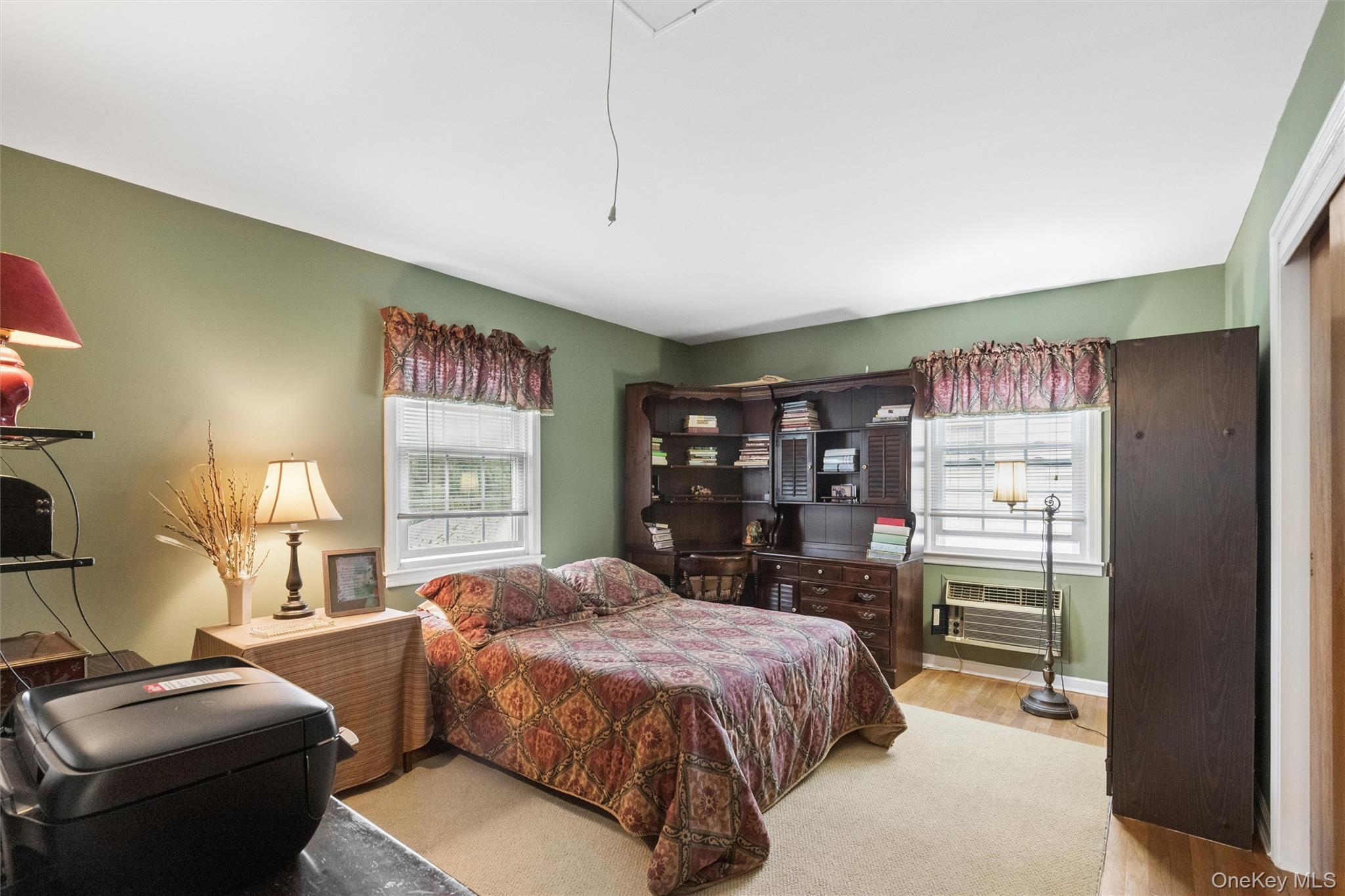 9 Monroe Street Property Photo 14