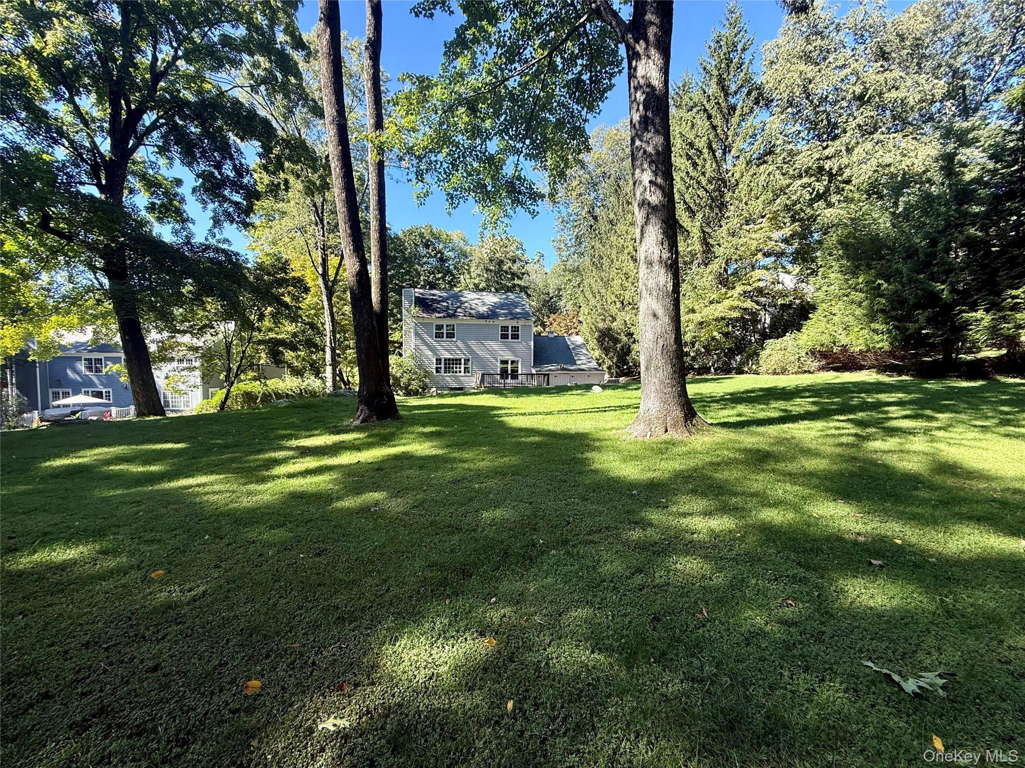 23 Cliffside Lane Property Photo 5