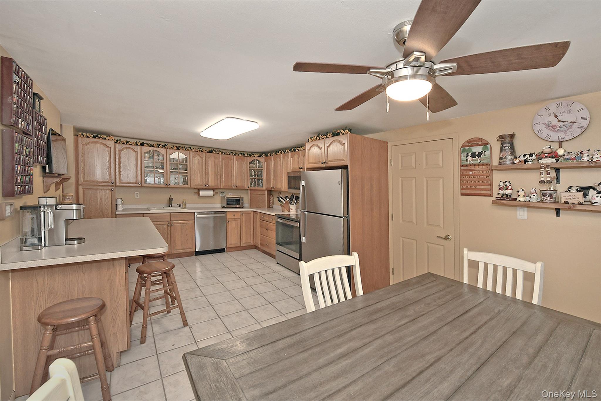 11 Crooked Pine Drive Property Photo 5