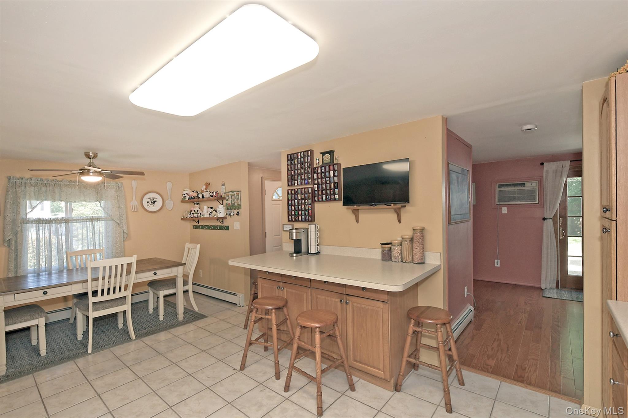 11 Crooked Pine Drive Property Photo 8