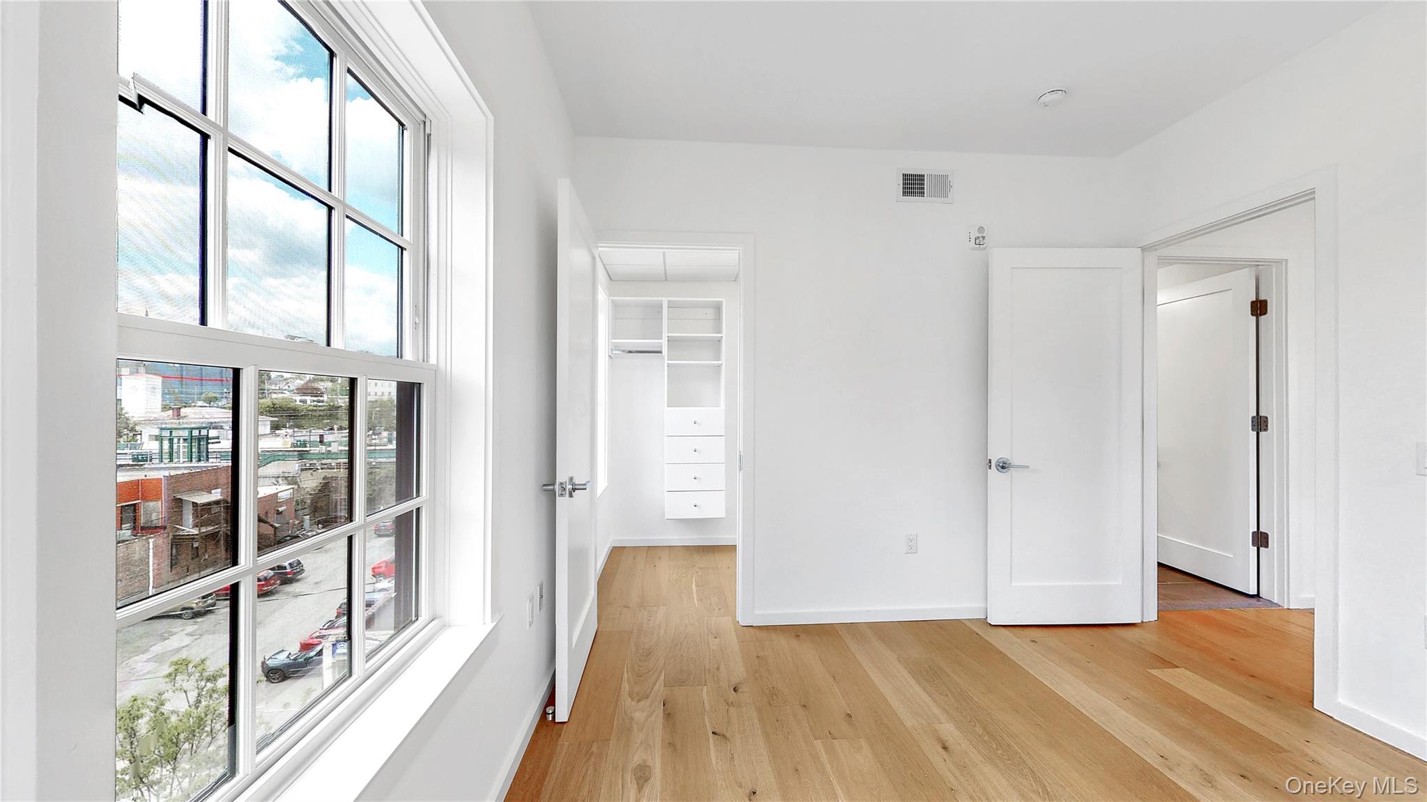 16 Main 5a Property Photo 8
