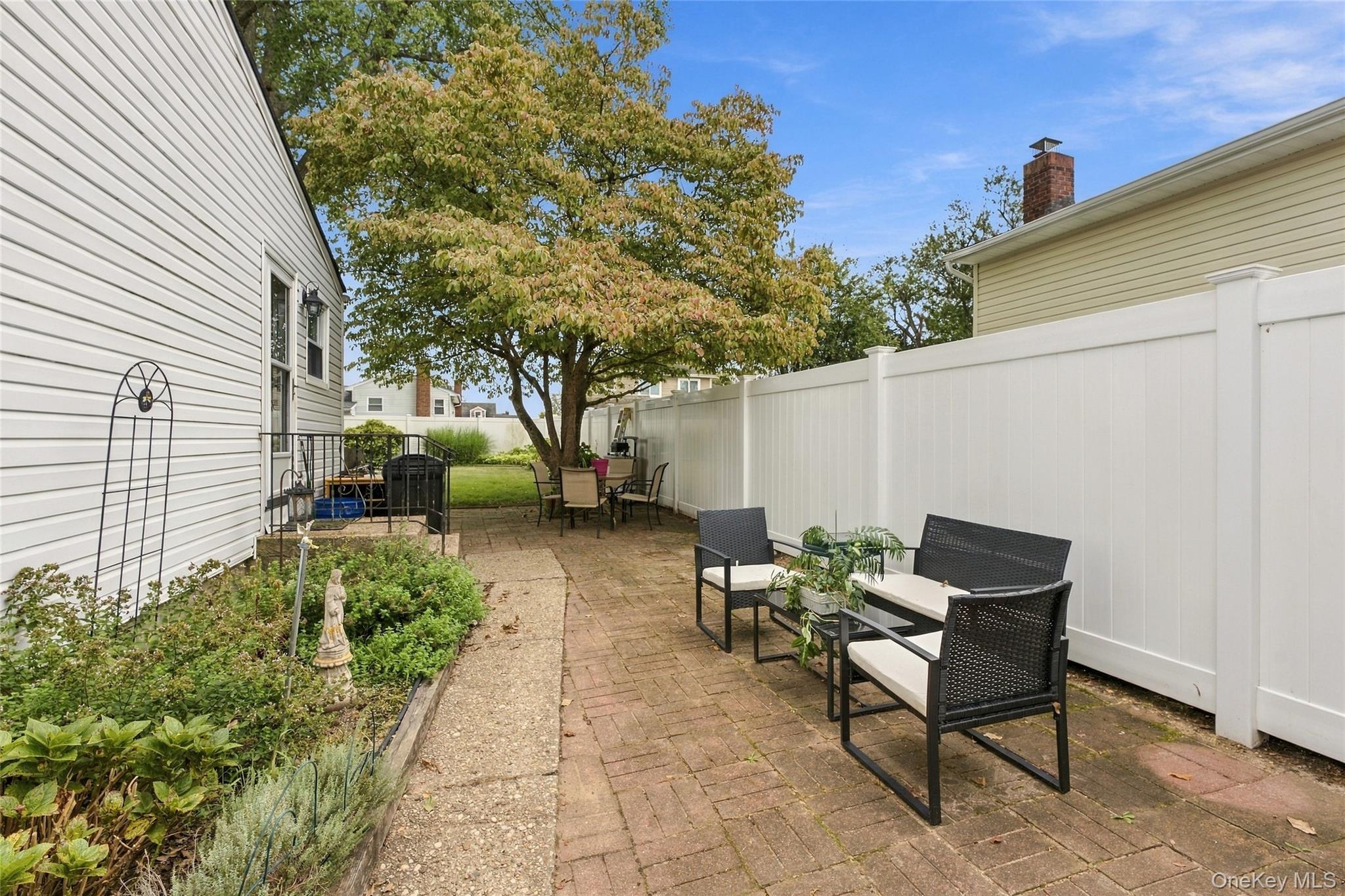 44 Dulittle Street Property Photo 30