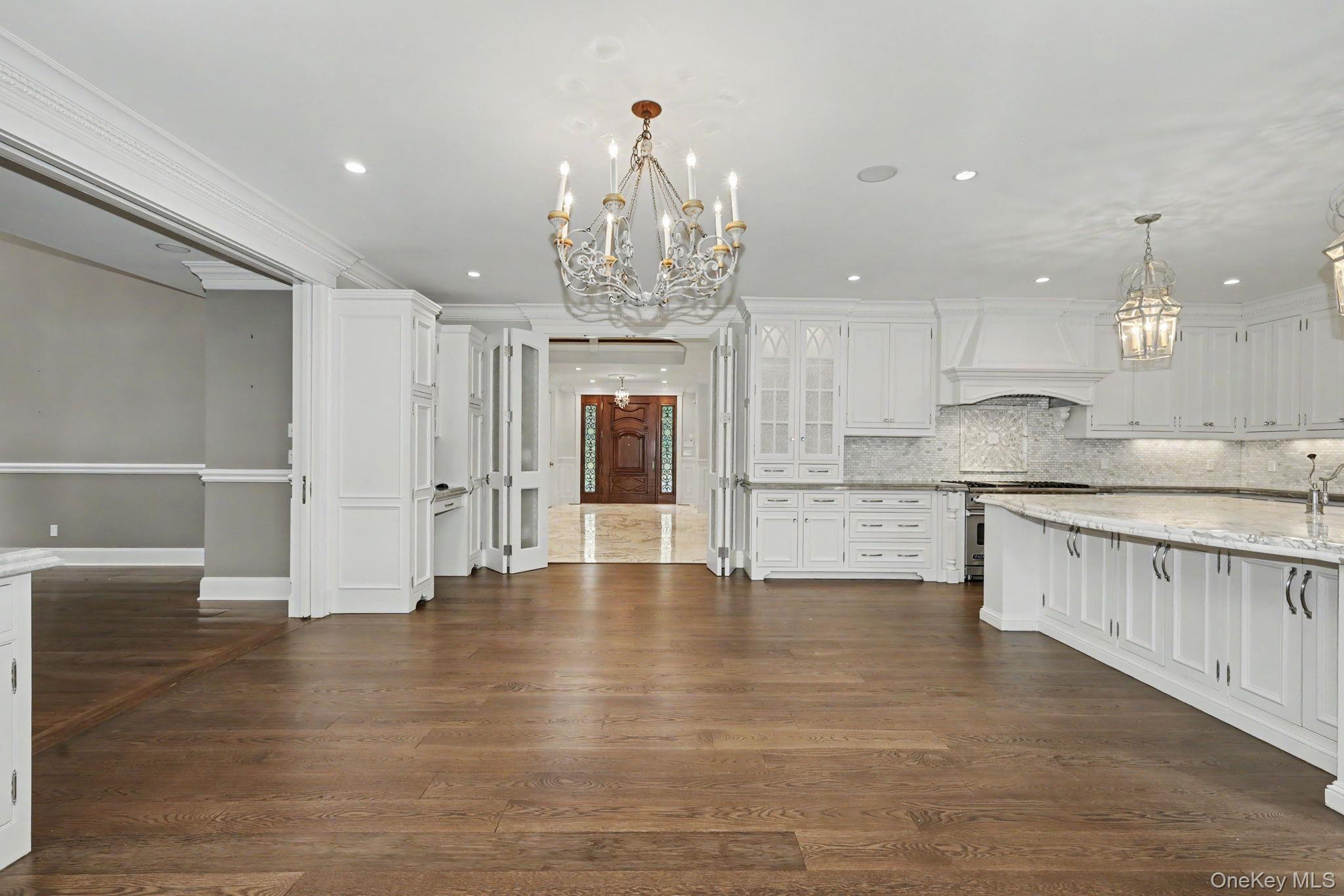 386 Westover Road Property Photo 12