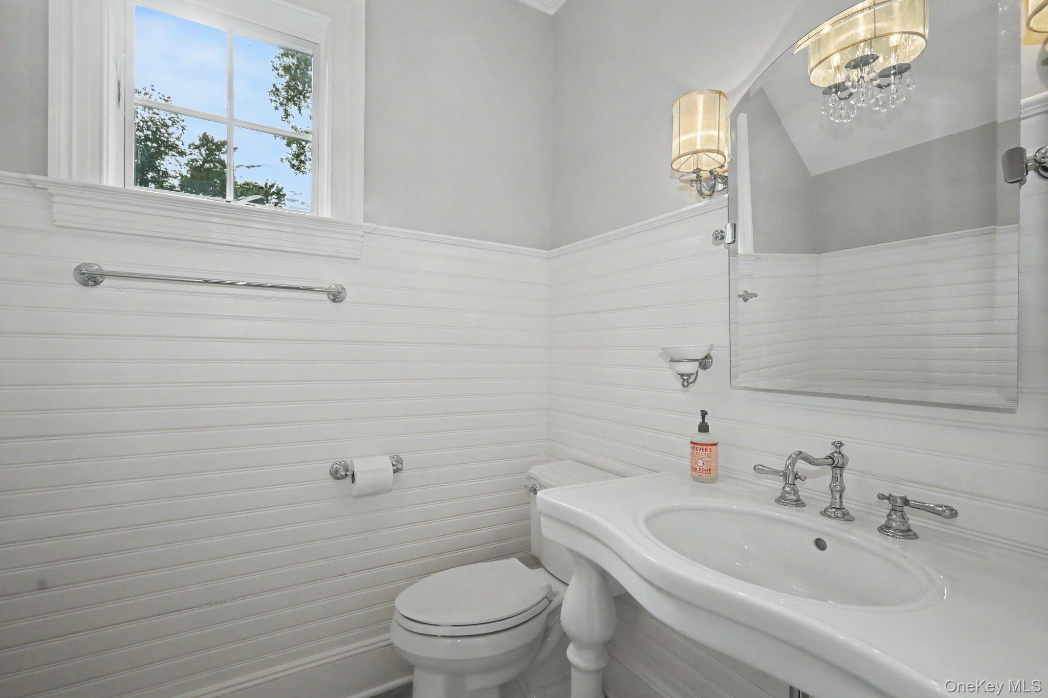 386 Westover Road Property Photo 30