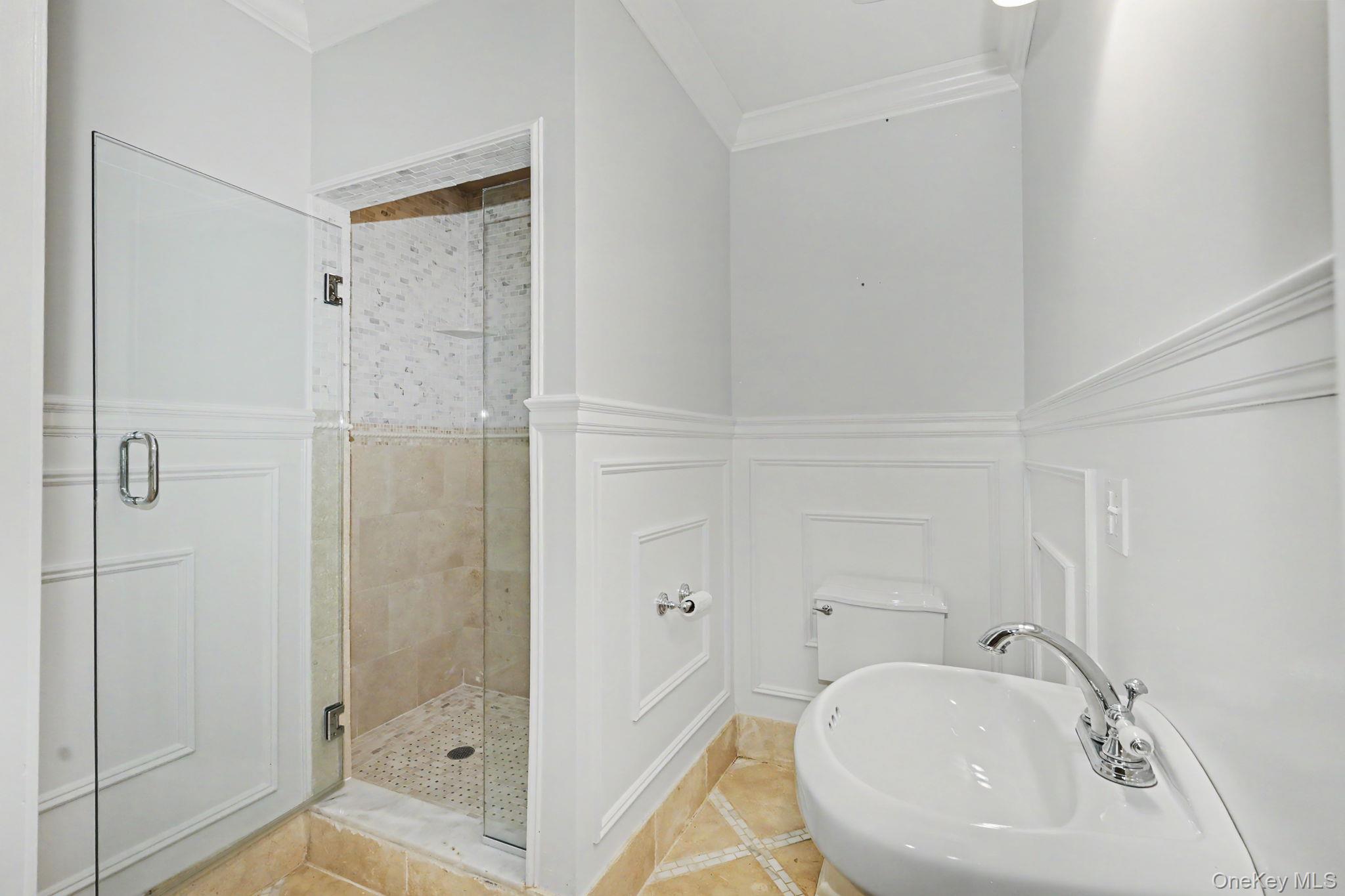 386 Westover Road Property Photo 37