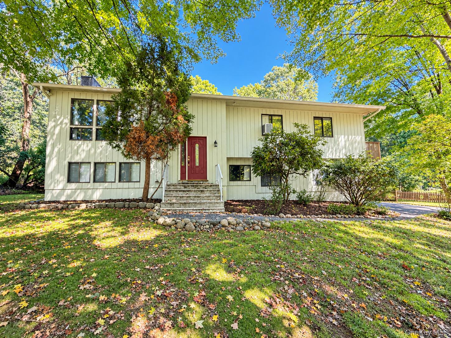 17 Franklin Drive Property Photo 1