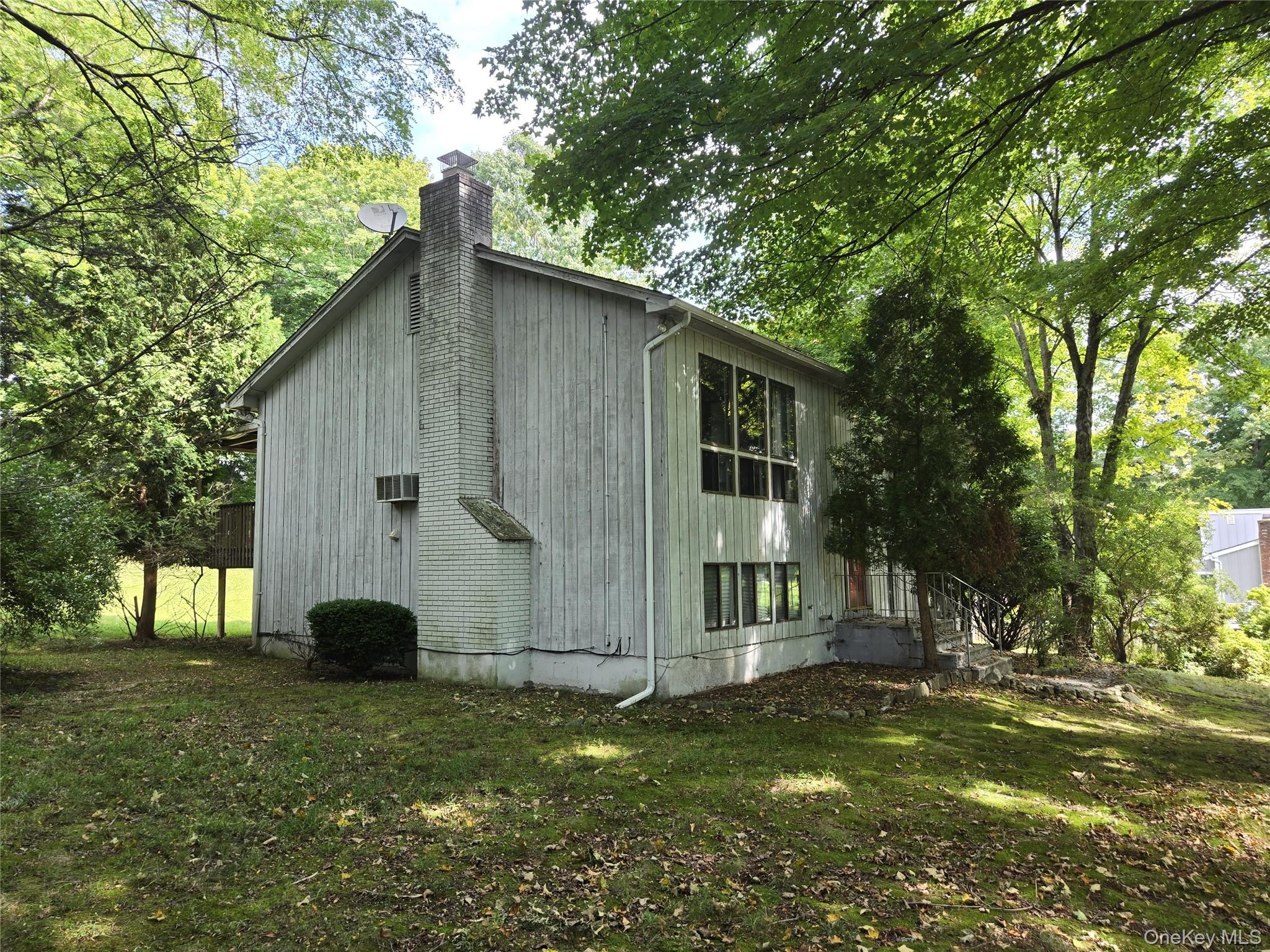 17 Franklin Drive Property Photo 4