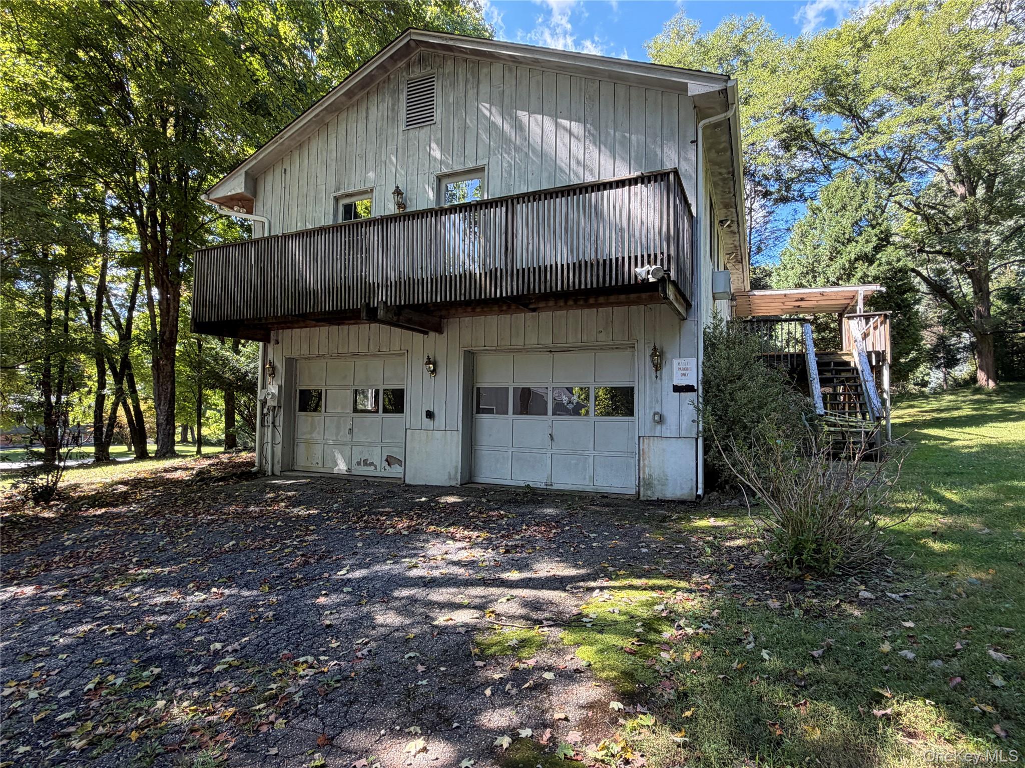 17 Franklin Drive Property Photo 6