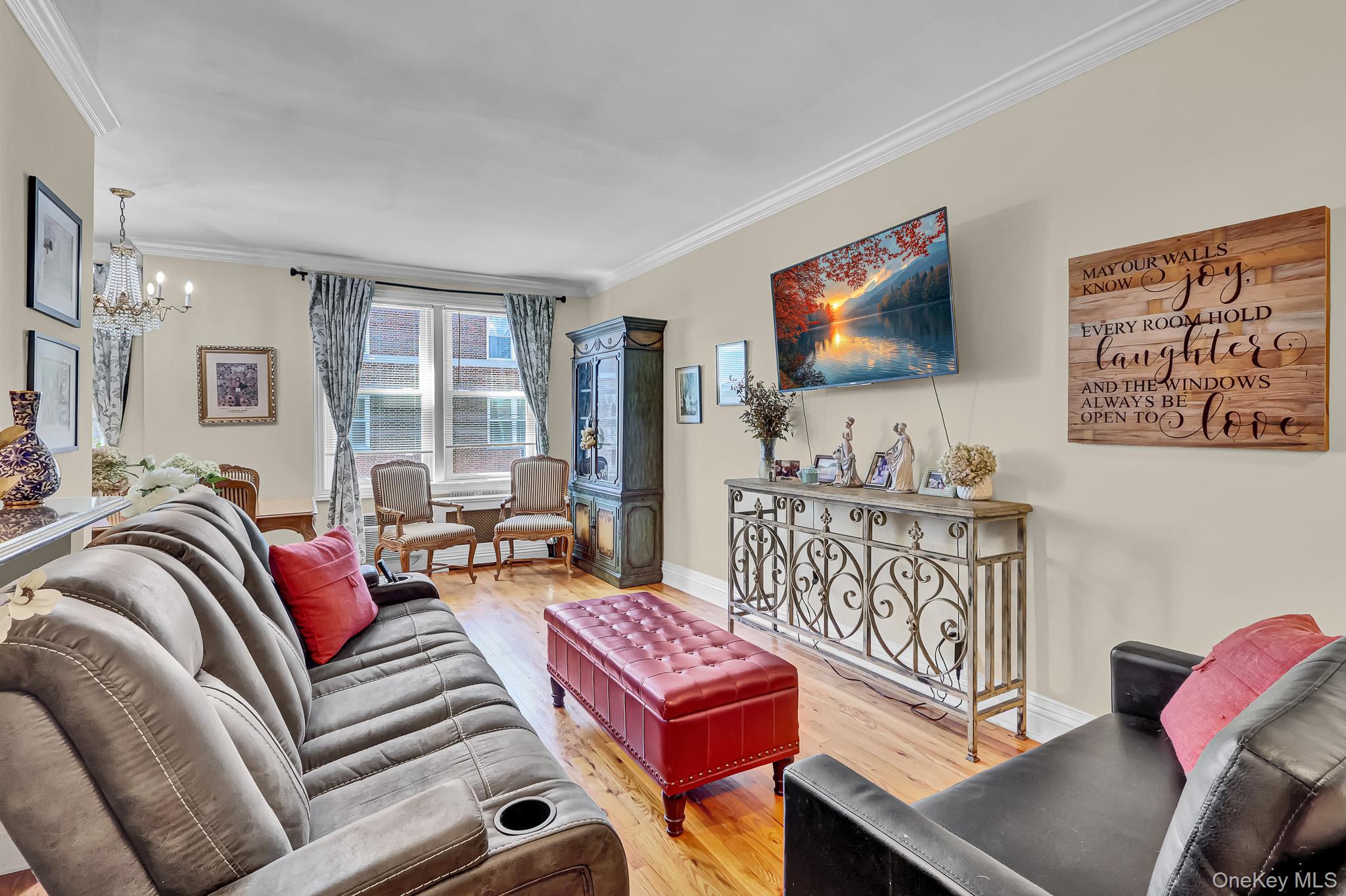 111 7th Street 304 Property Photo 5