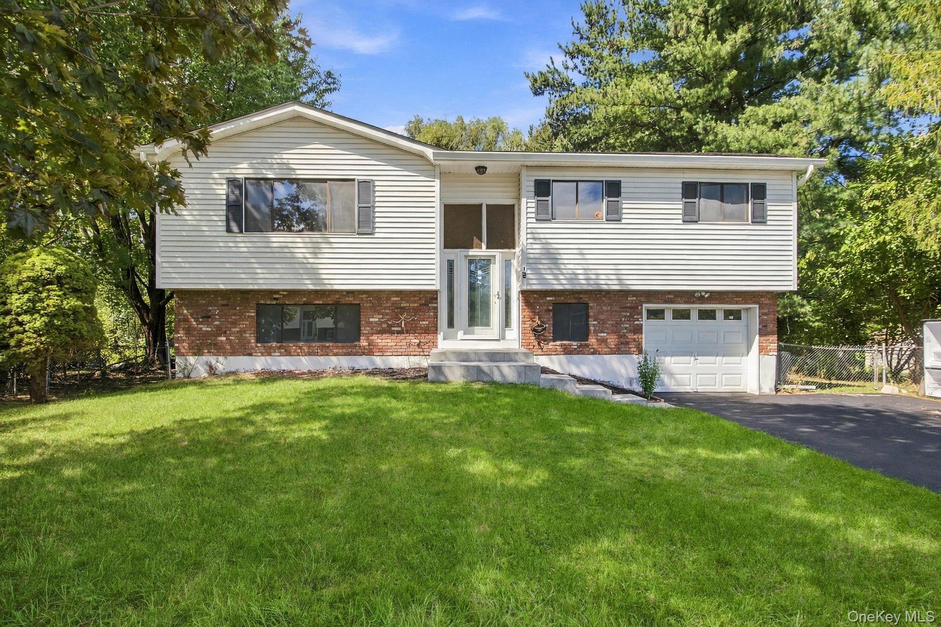 12 Westminster Drive Property Photo 1