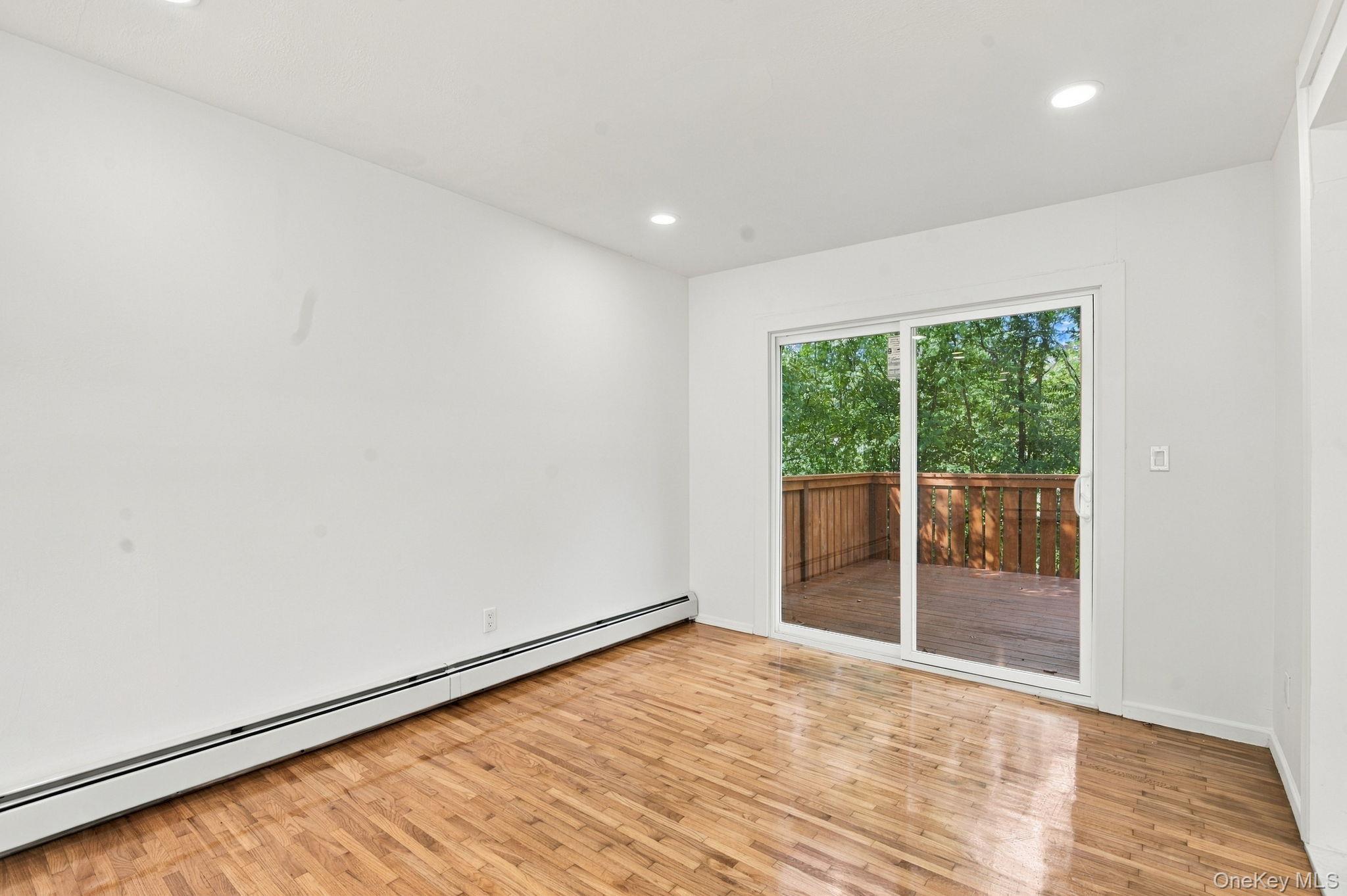 12 Westminster Drive Property Photo 9