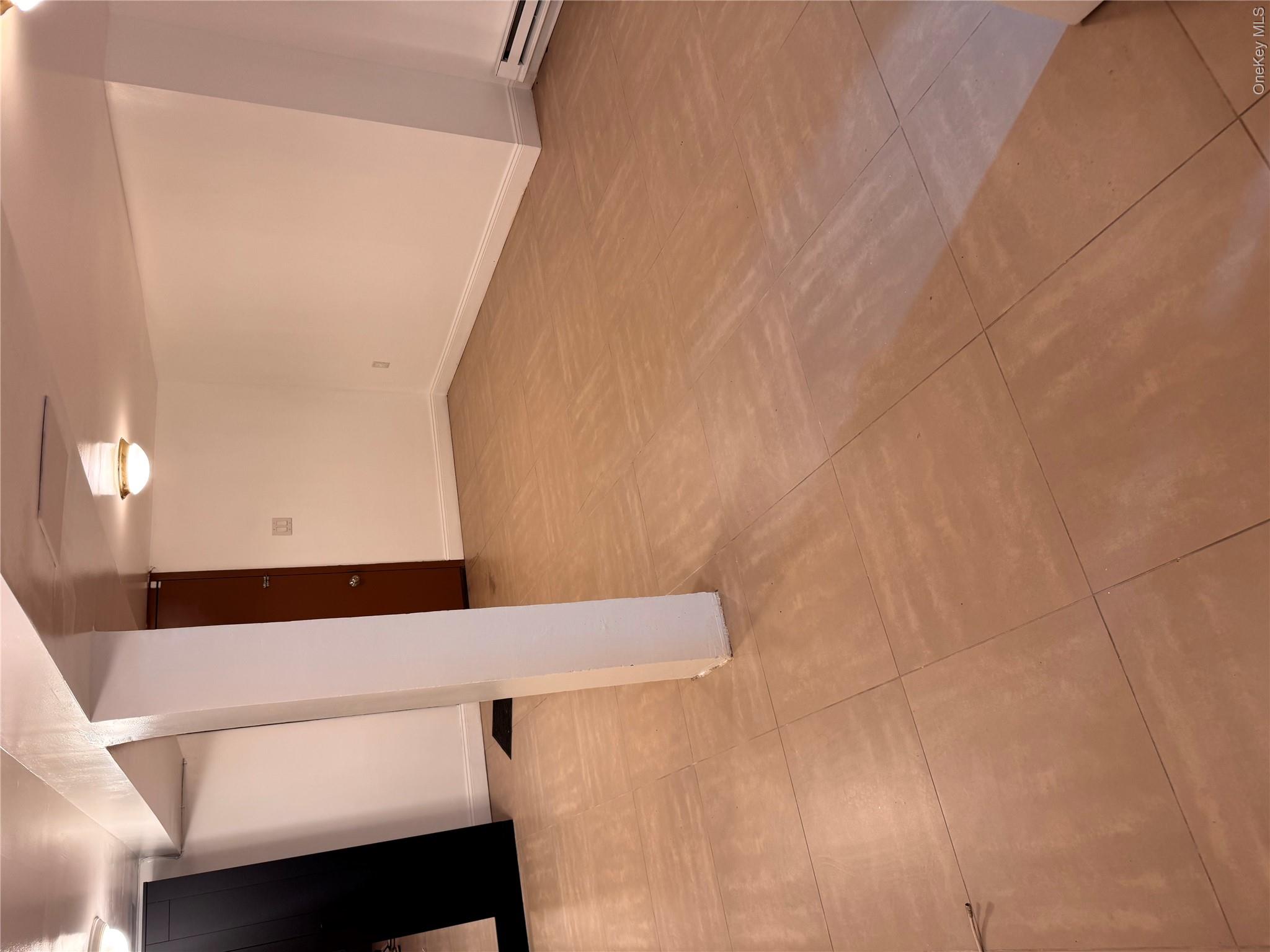 887 Lafayette Avenue Property Photo 13