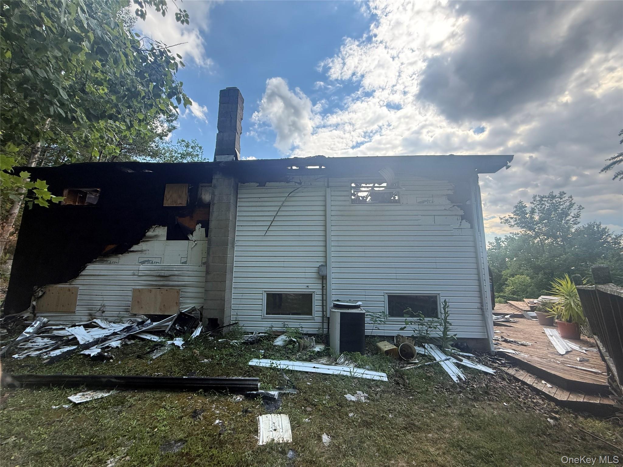 592 State Highway 97 Property Photo 3