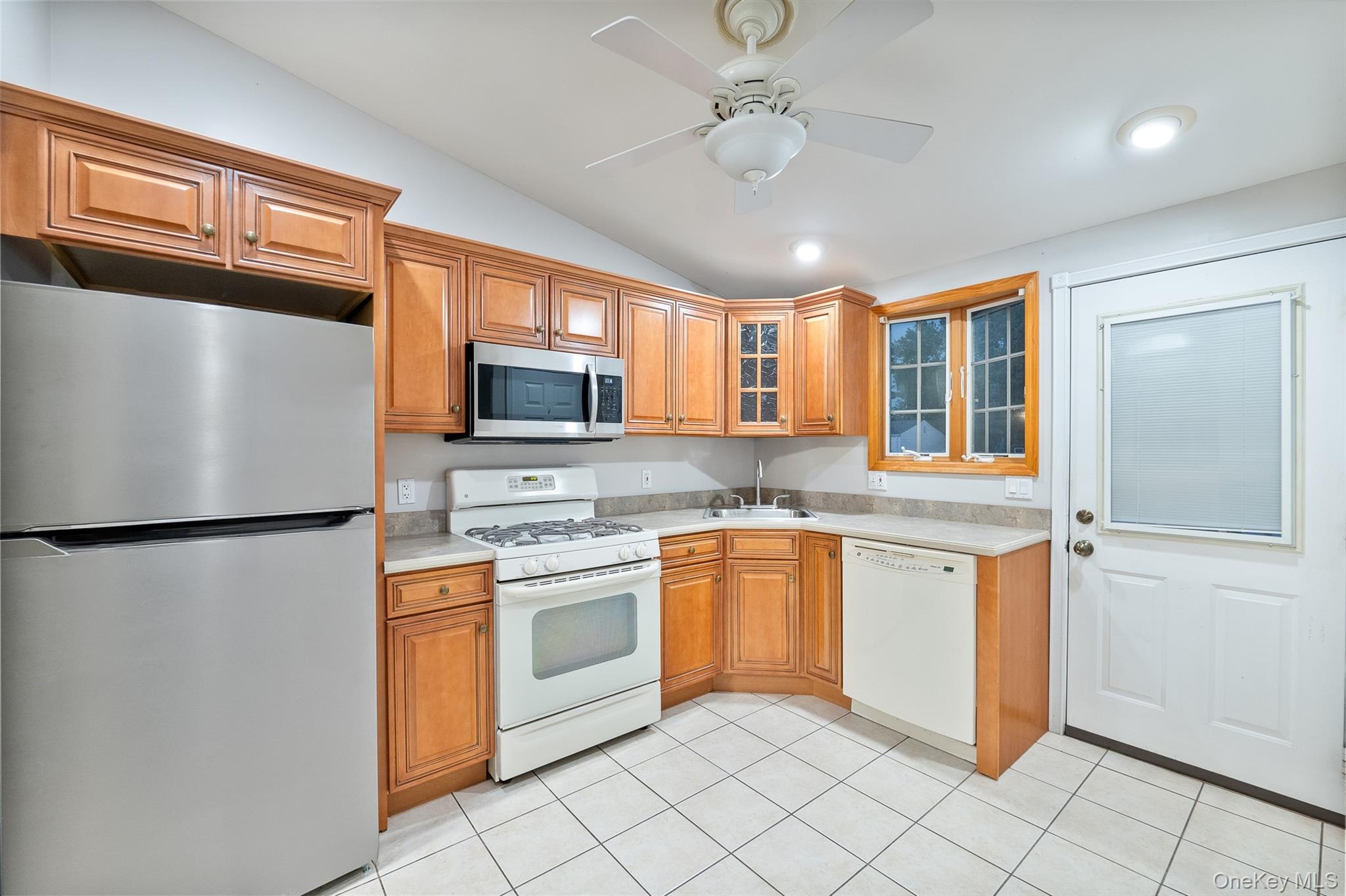 423 Westview Avenue Property Photo 10