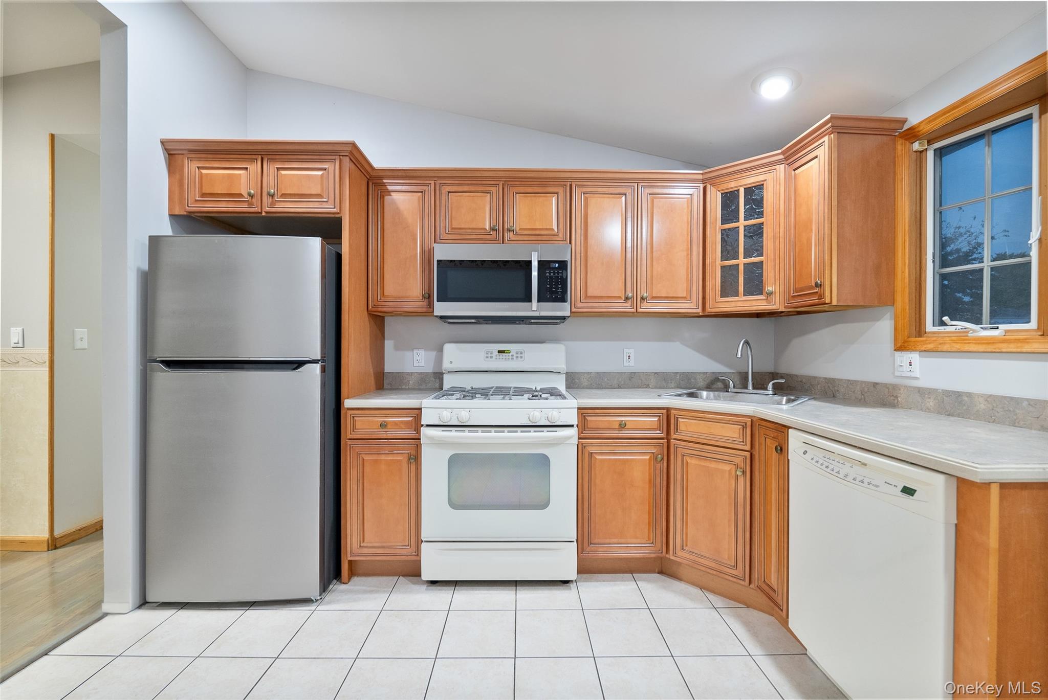423 Westview Avenue Property Photo 11