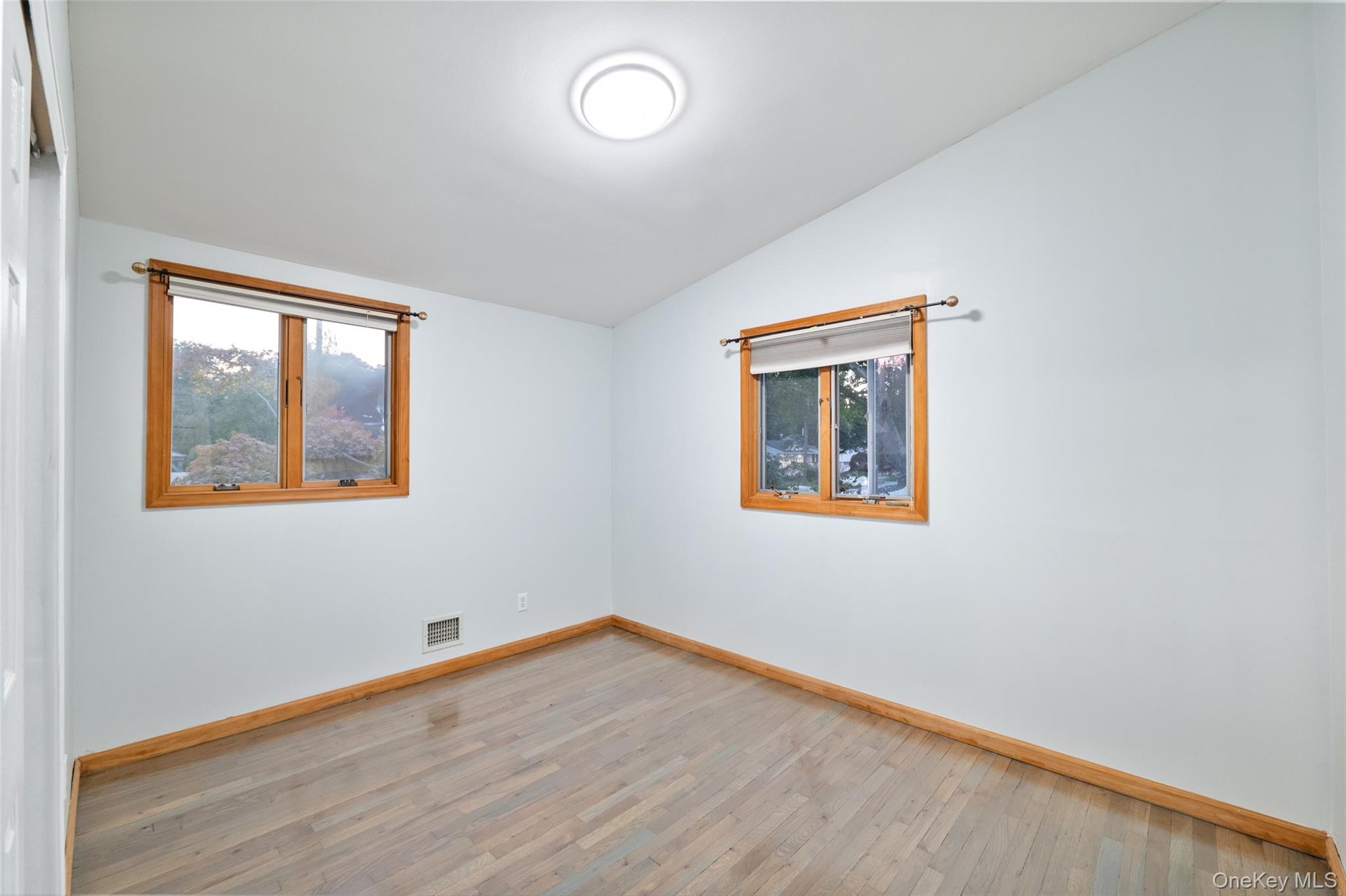 423 Westview Avenue Property Photo 14