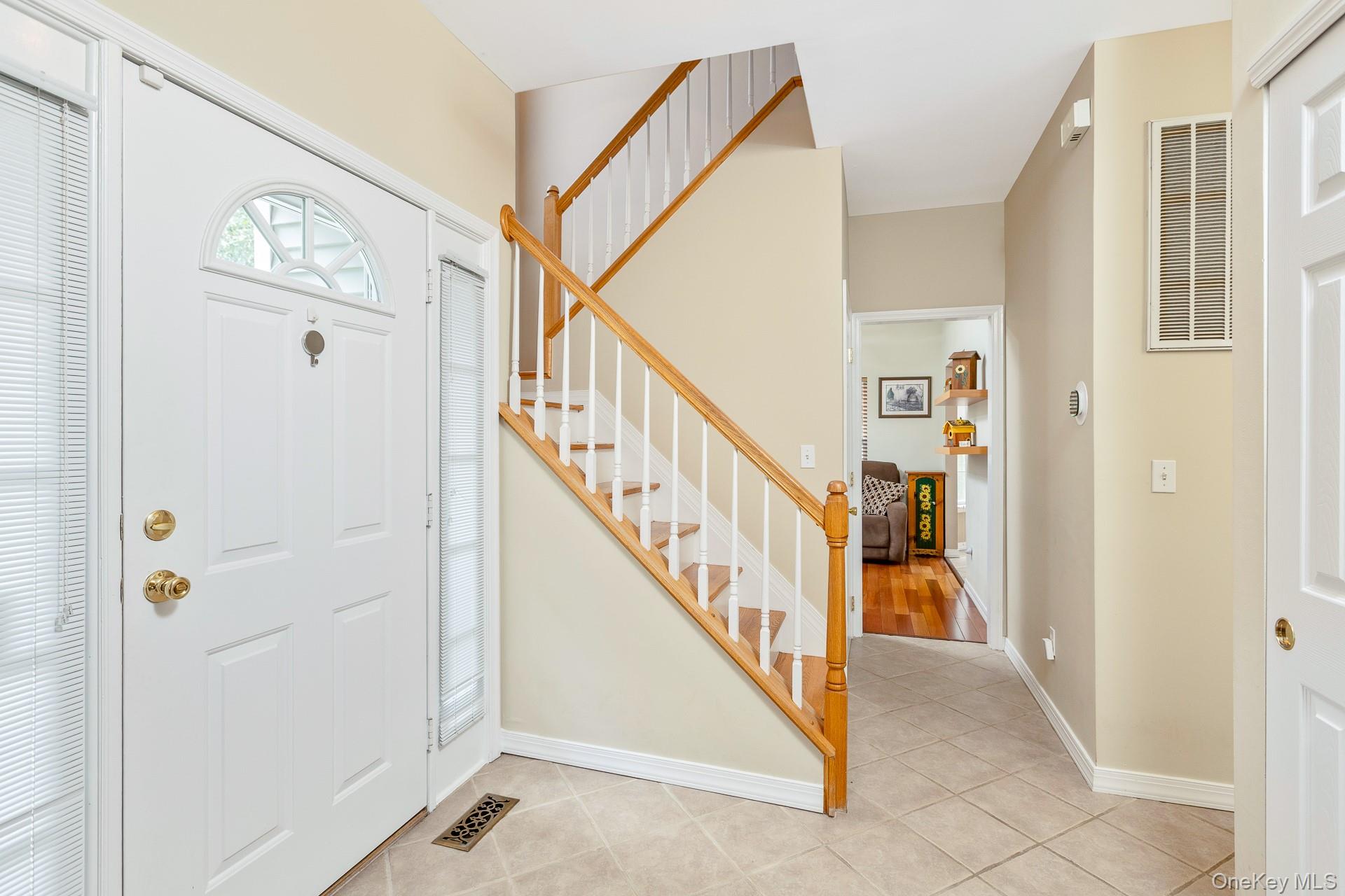 143 Paddington Circle Property Photo 4
