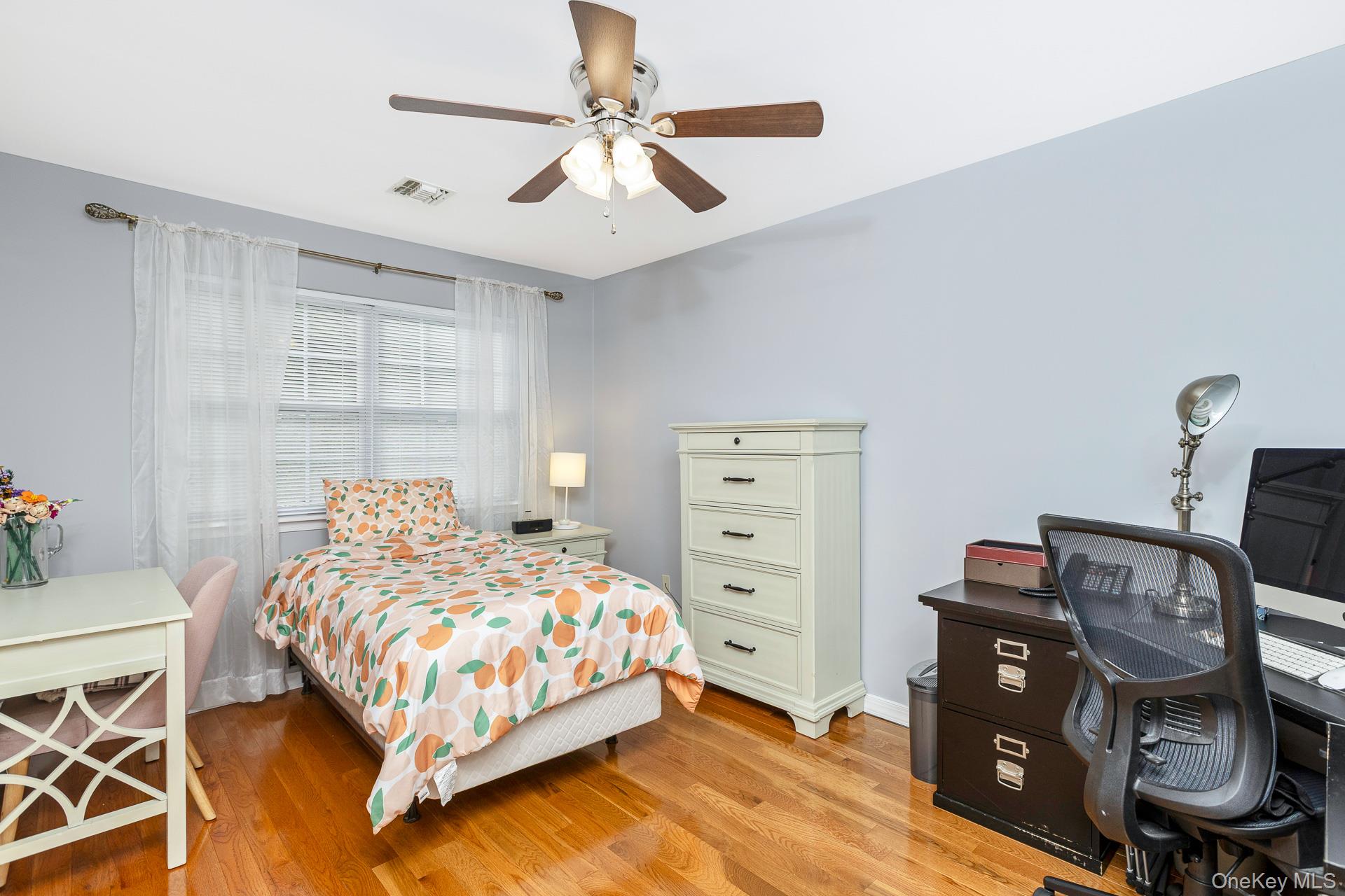 143 Paddington Circle Property Photo 19
