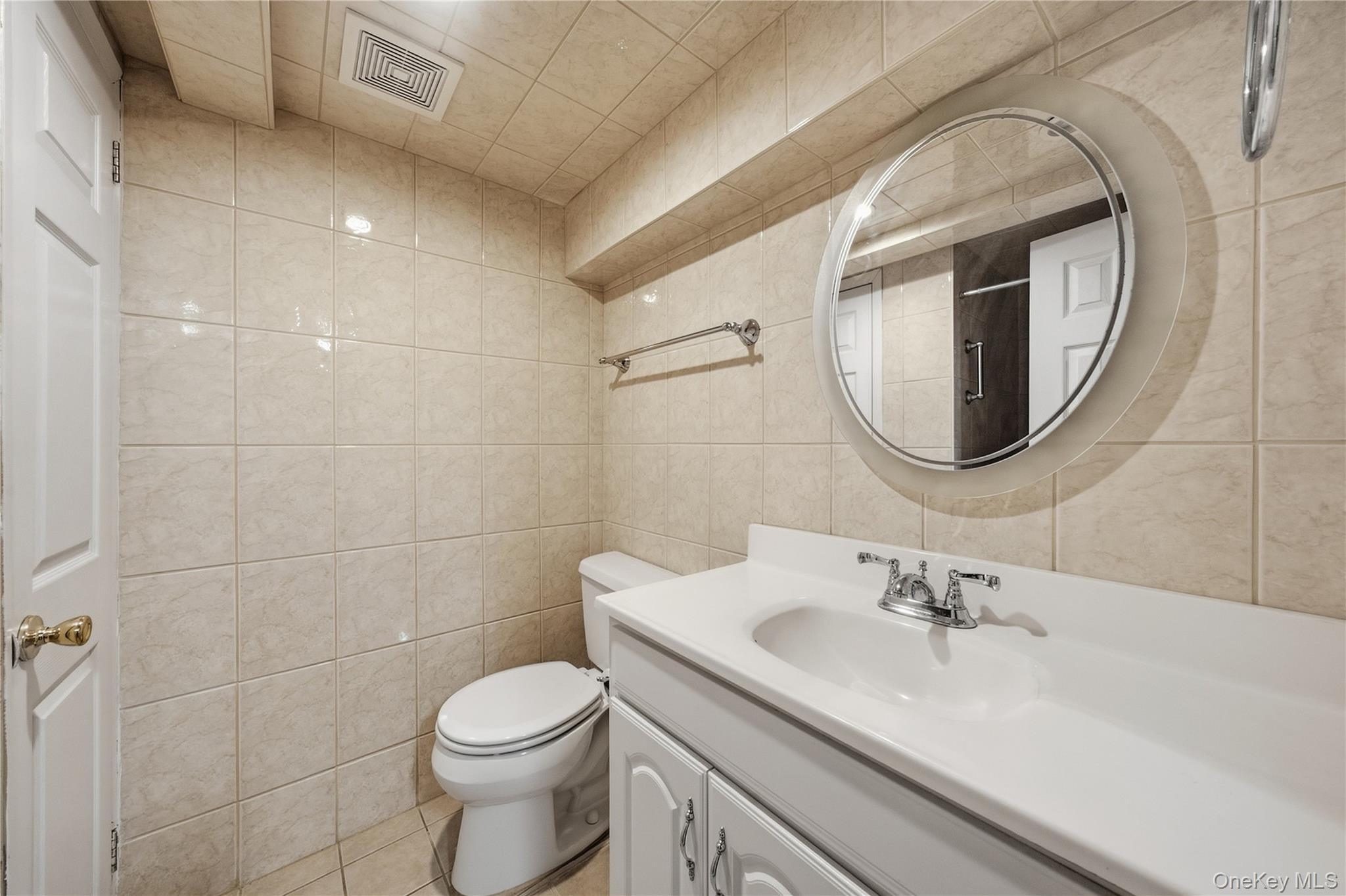 61-17 81st Street Property Photo 15