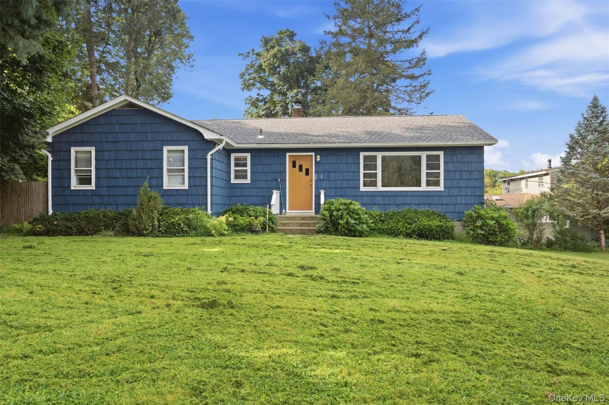 1 Schuyler Lane Property Photo 2