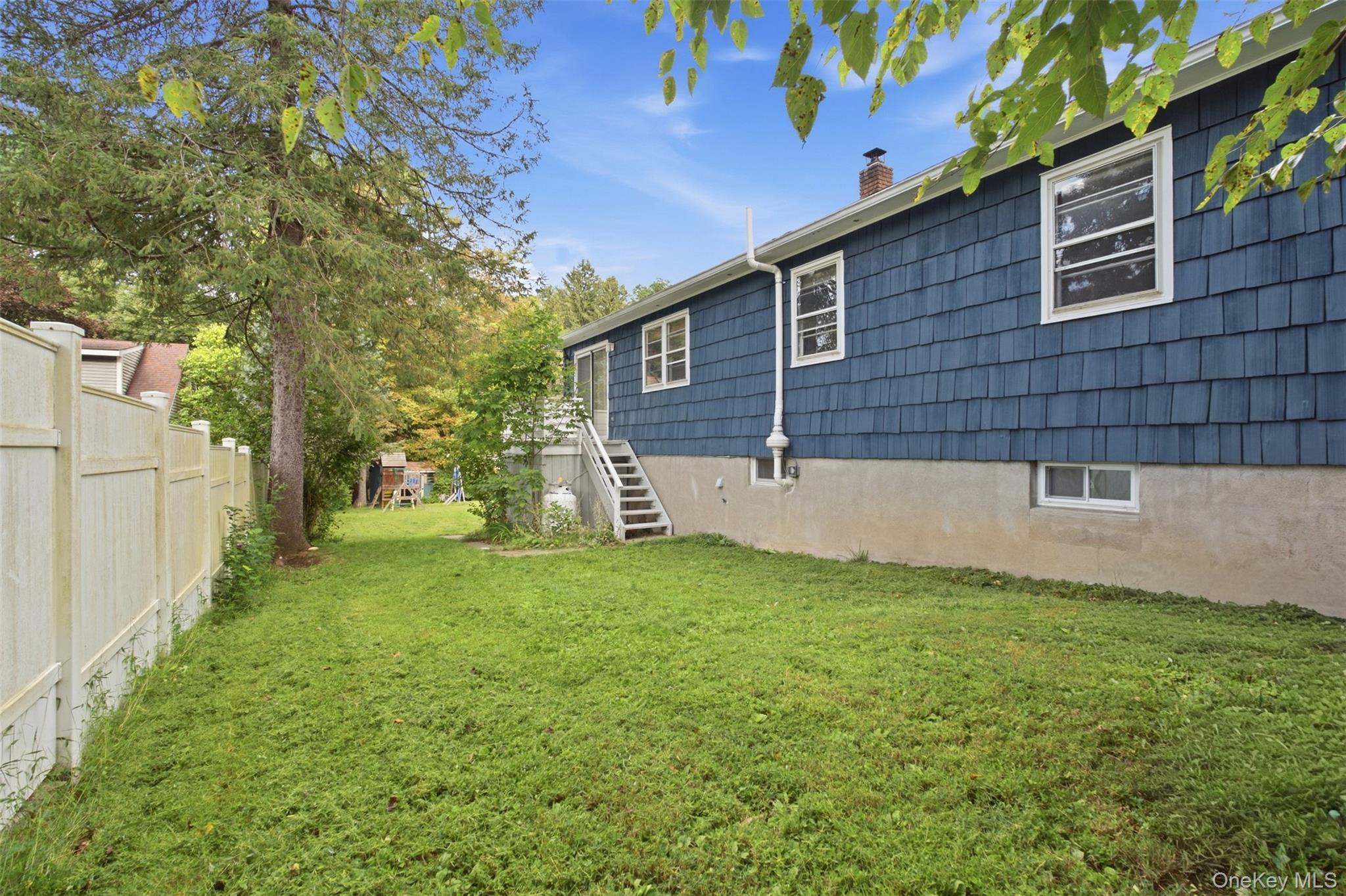 1 Schuyler Lane Property Photo 35