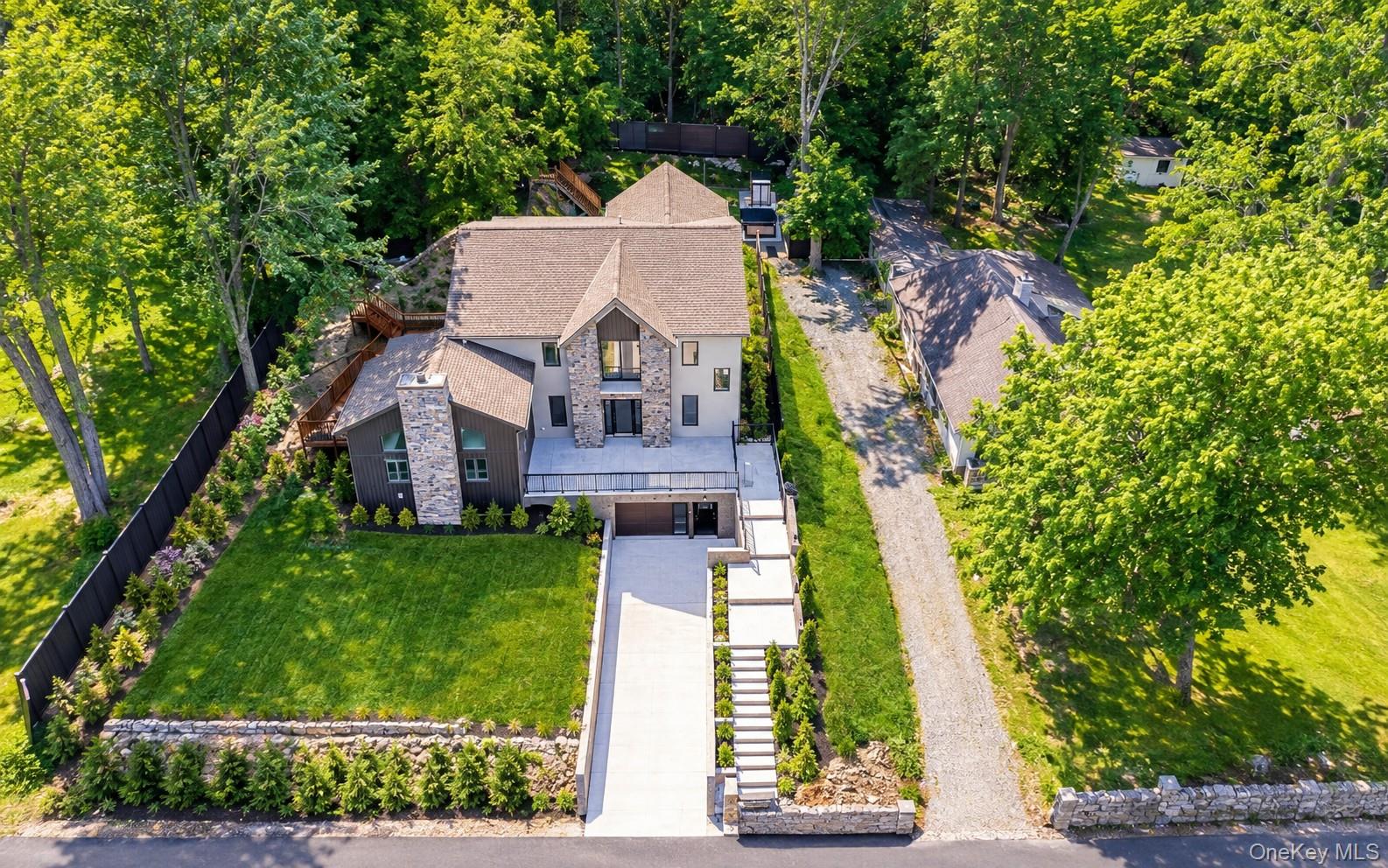 26 Post Hill Road Property Photo 1
