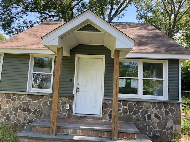 57 N Washington Avenue Property Photo 1