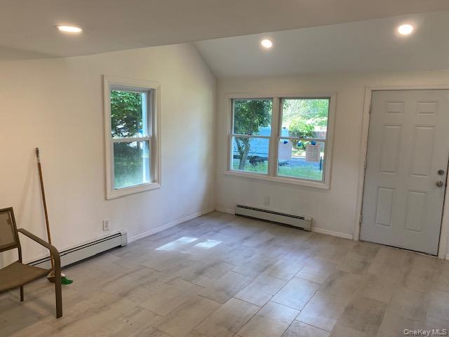 57 N Washington Avenue Property Photo 3