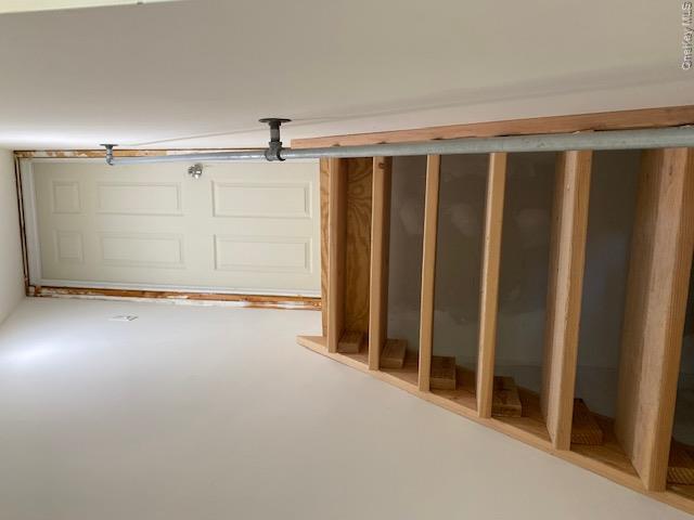 57 N Washington Avenue Property Photo 6