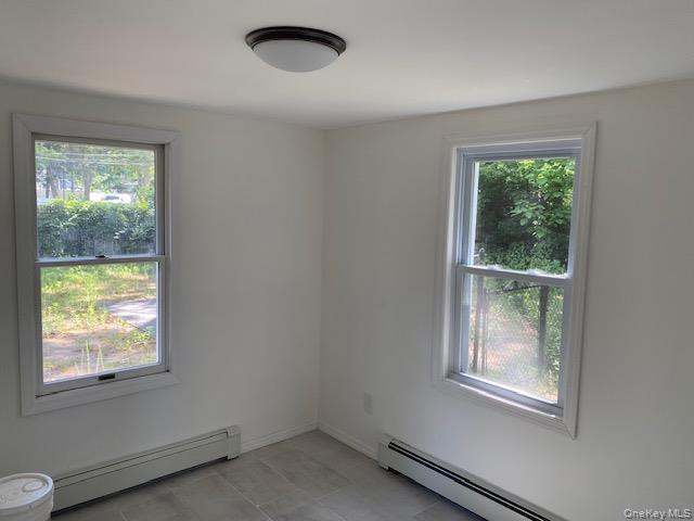 57 N Washington Avenue Property Photo 8