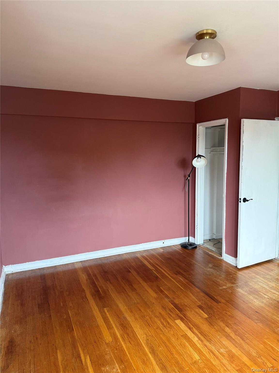 33 E Grand Street C3c Property Photo 13