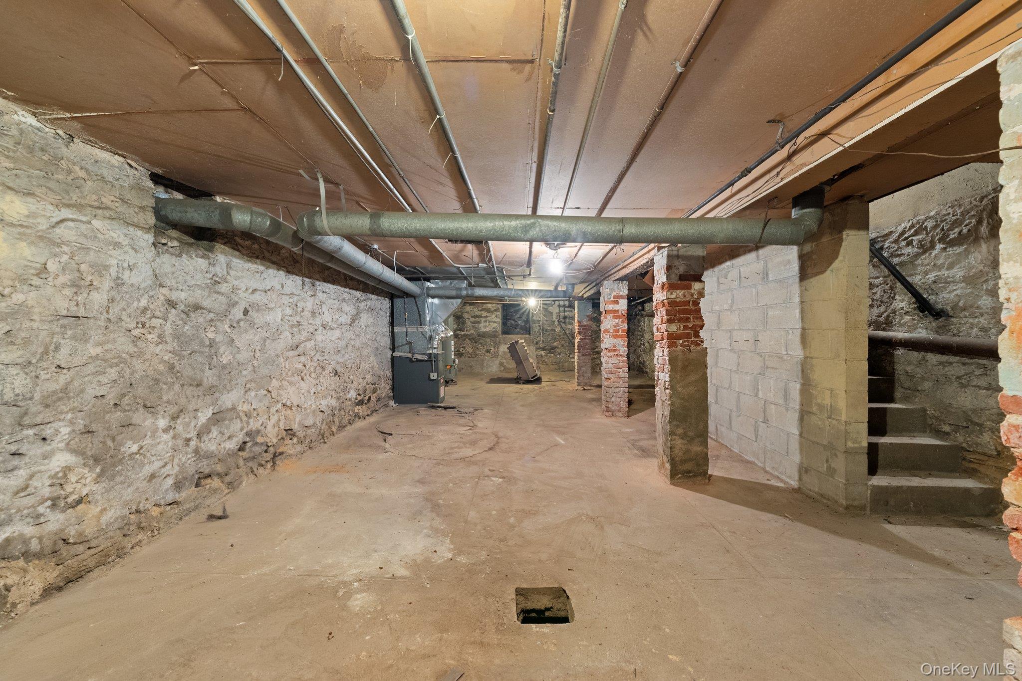 367 Quincy Street Property Photo 22