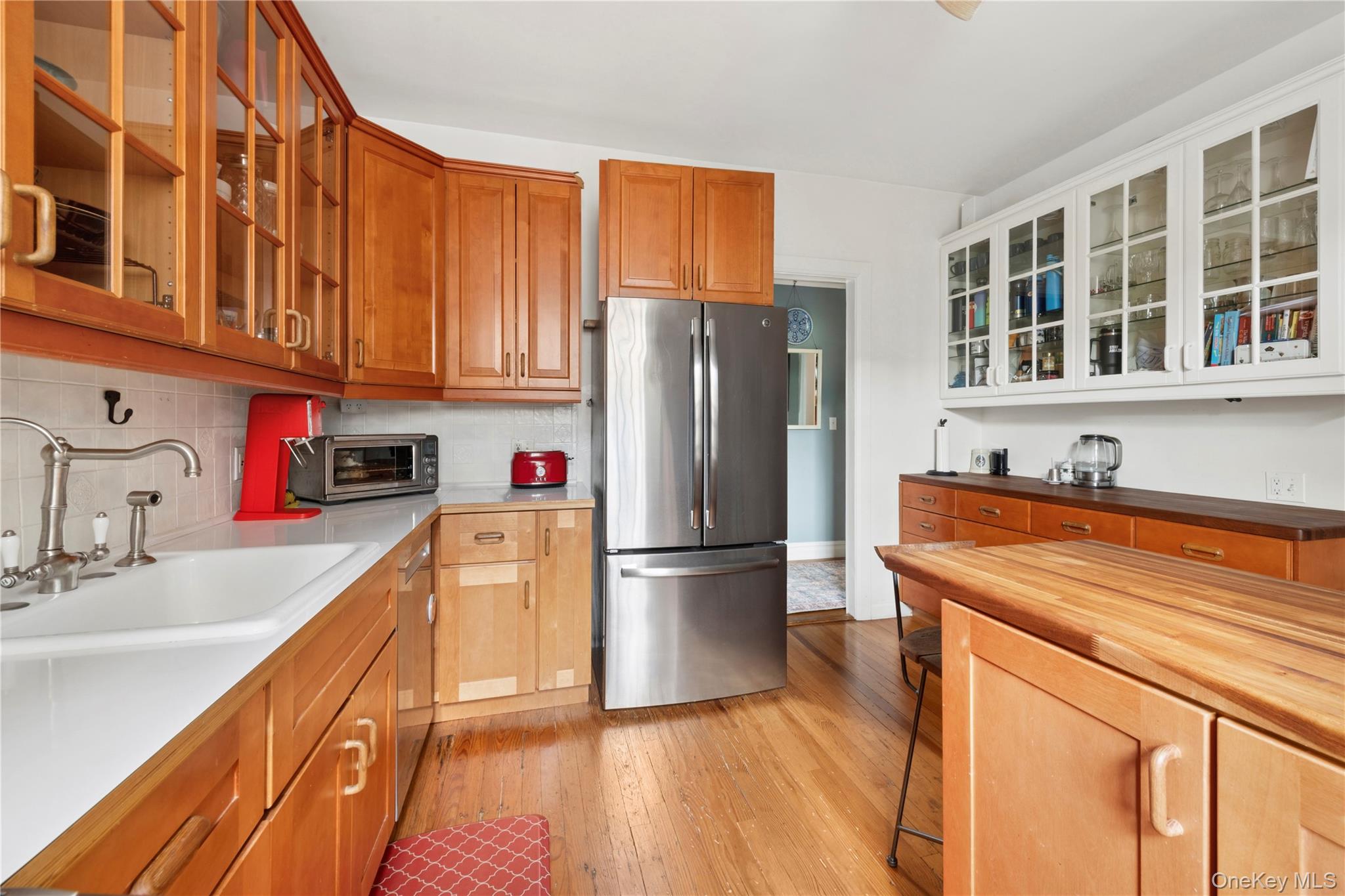 525 W 238th Street 3a Property Photo 6