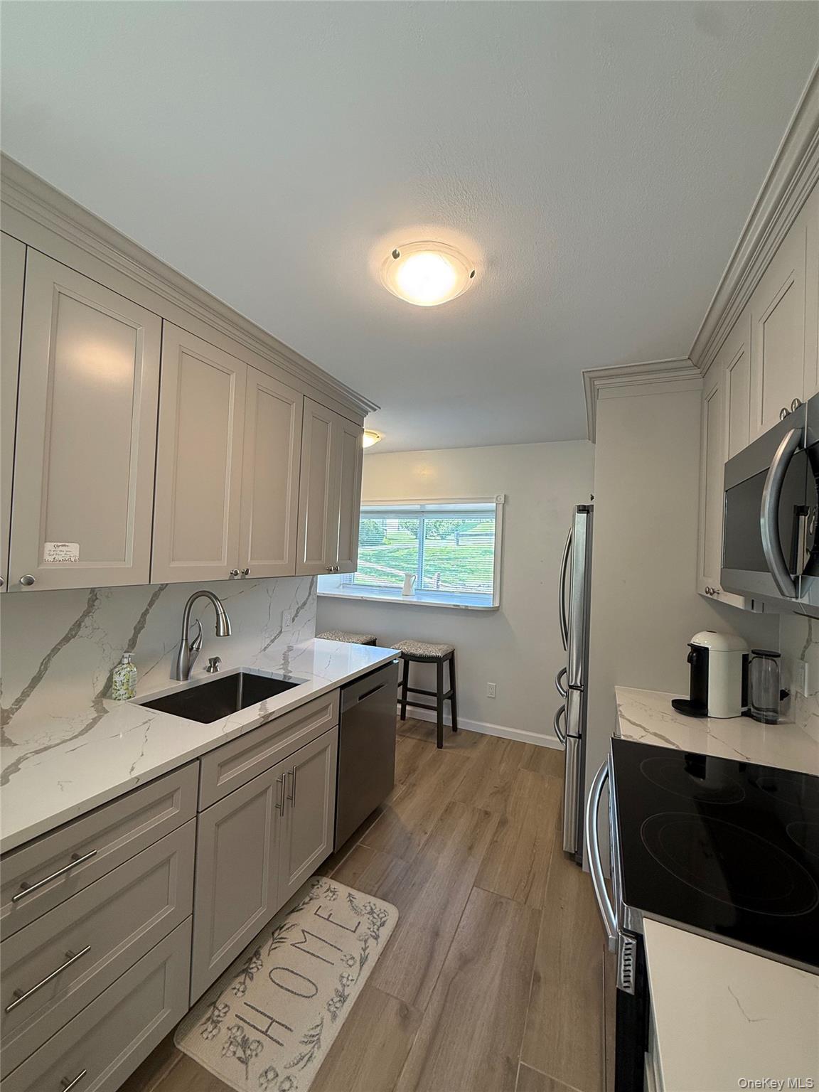 706 Eagles Ridge Road Property Photo 3