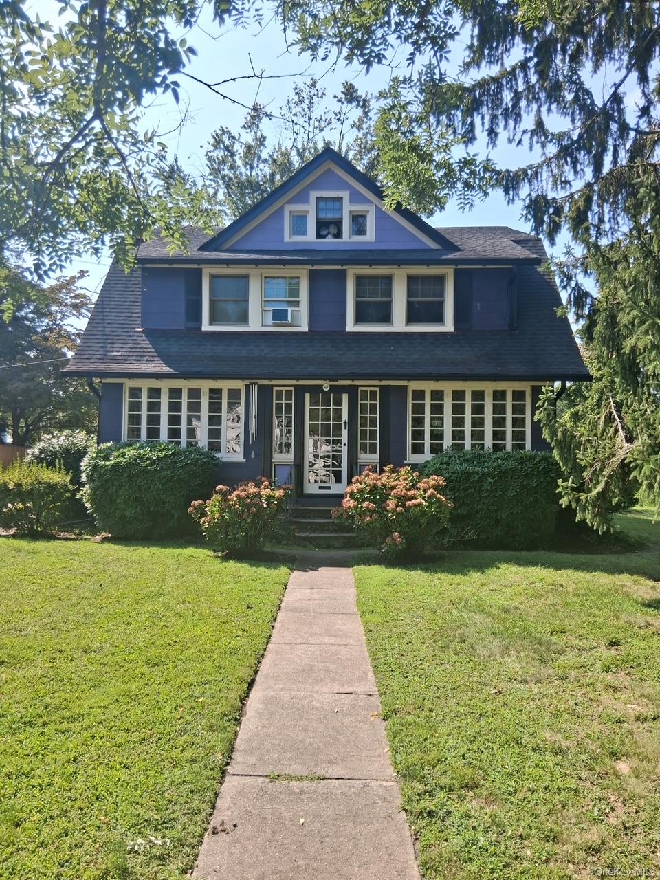 200 Scudder Avenue Property Photo 1