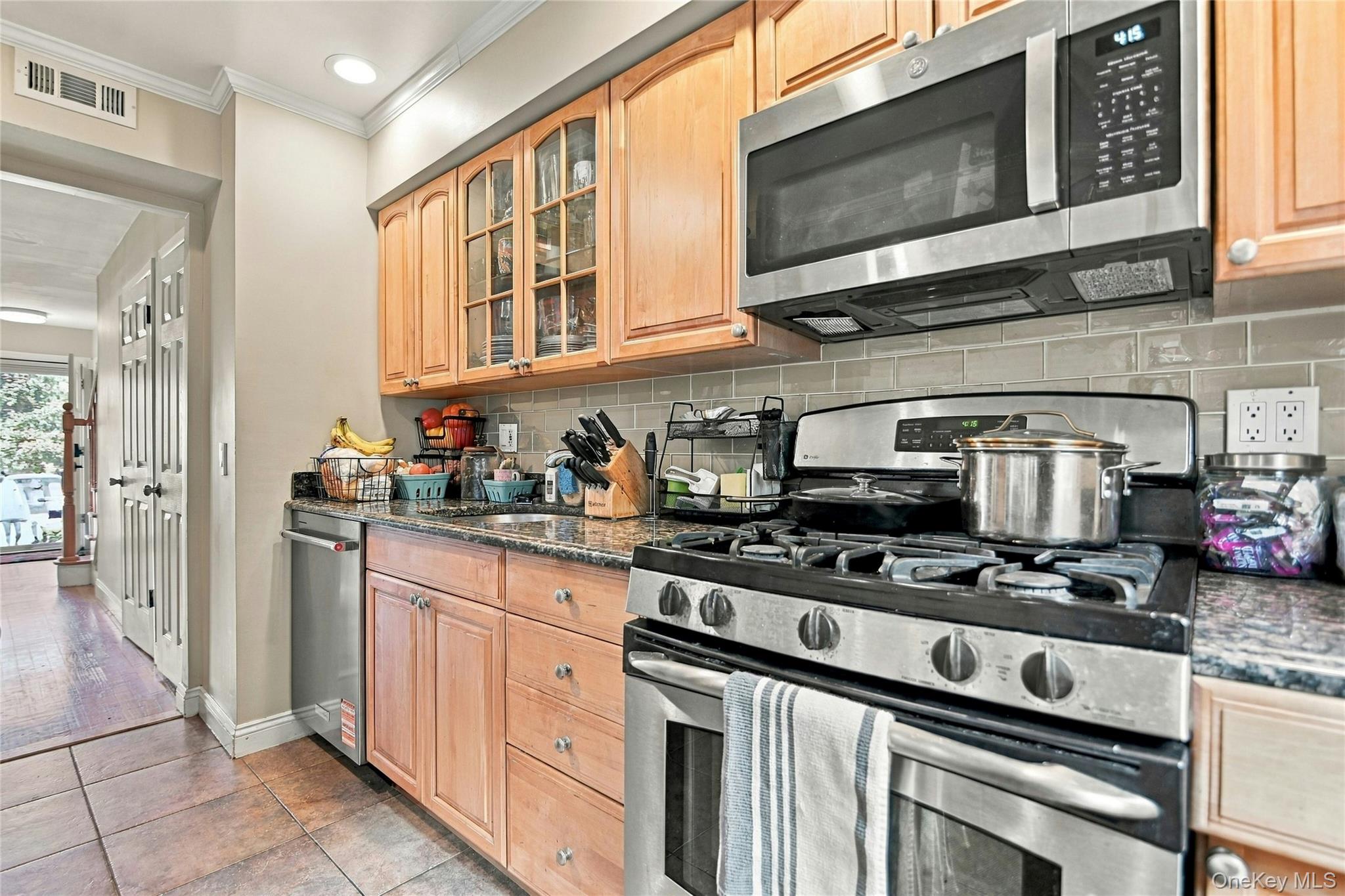 1810 Front Street 49 Property Photo 6