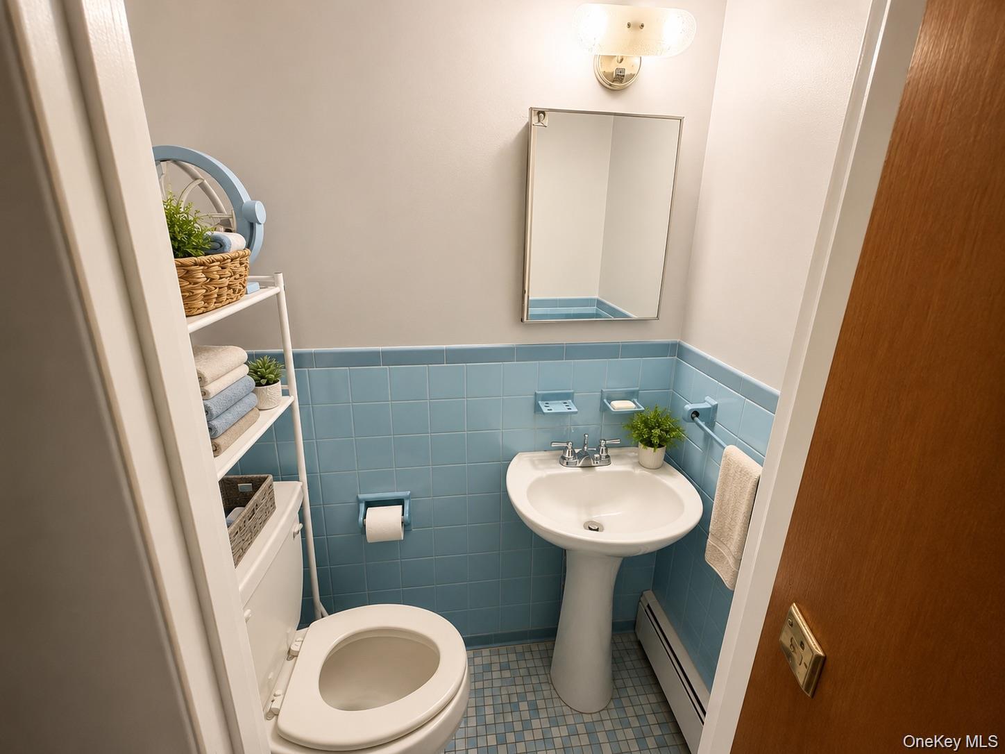 14214 222nd Street Property Photo 6