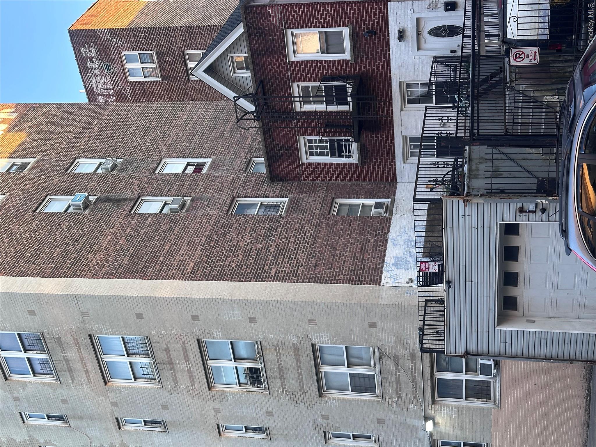 232 Mount Hope Place