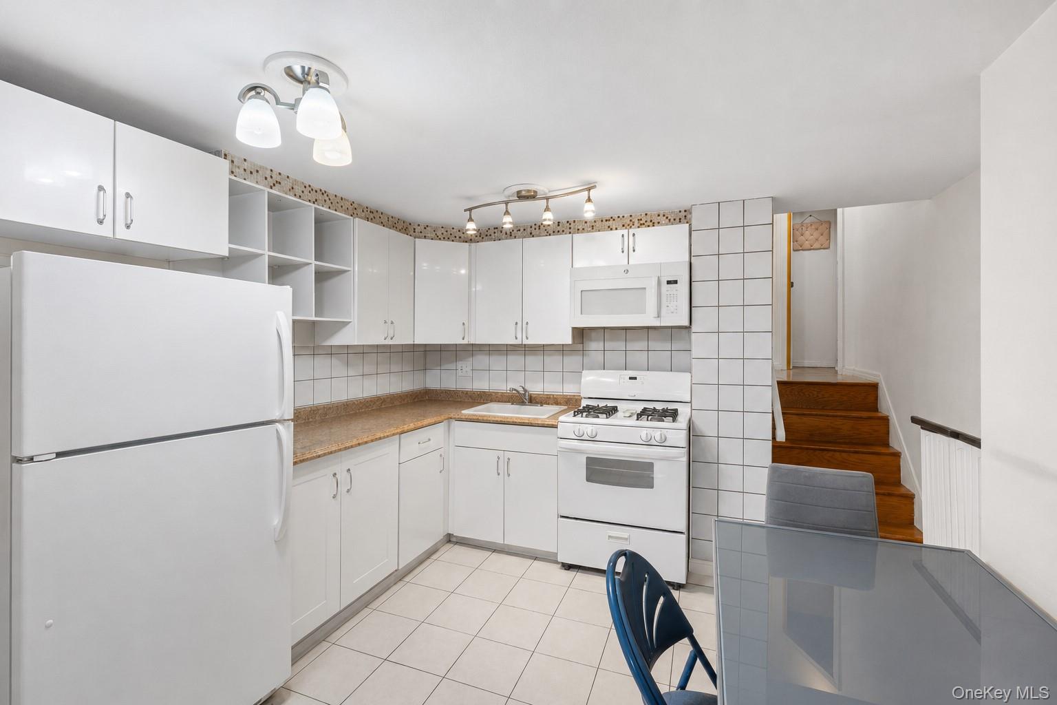 1166 Bergen Avenue Property Photo 7